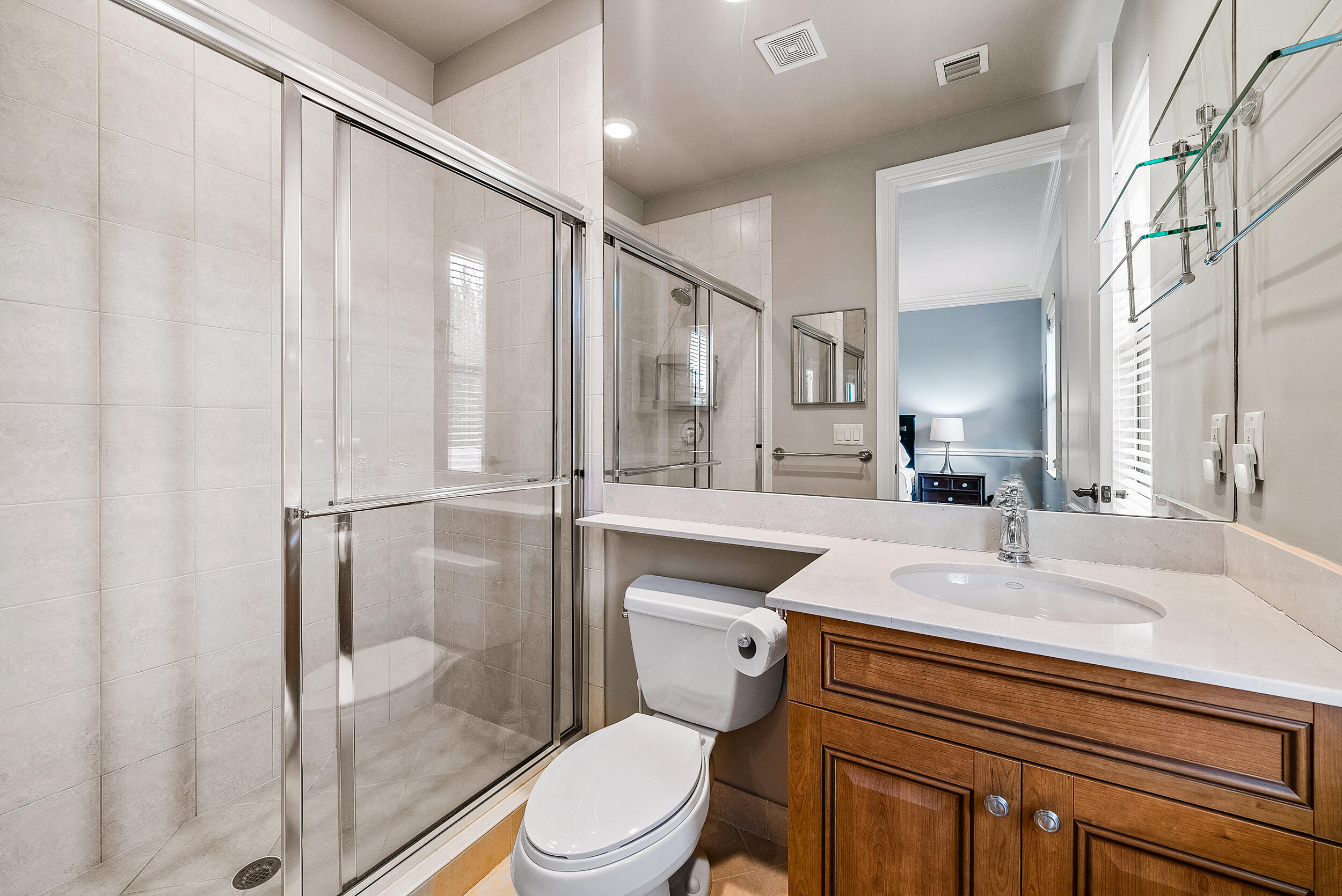 6786 Fox Hollow Drive Property Photo 34