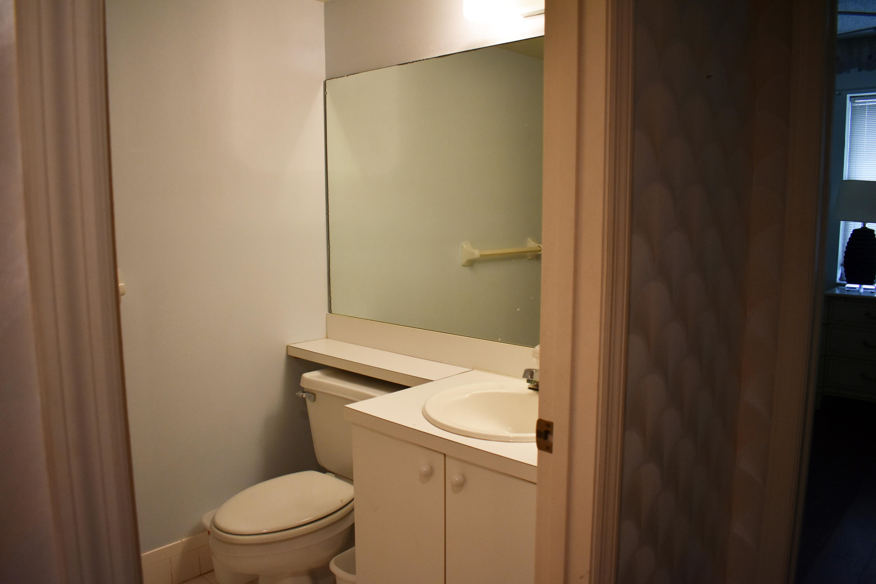 500 Grove Isle Circle 103 Property Photo 21