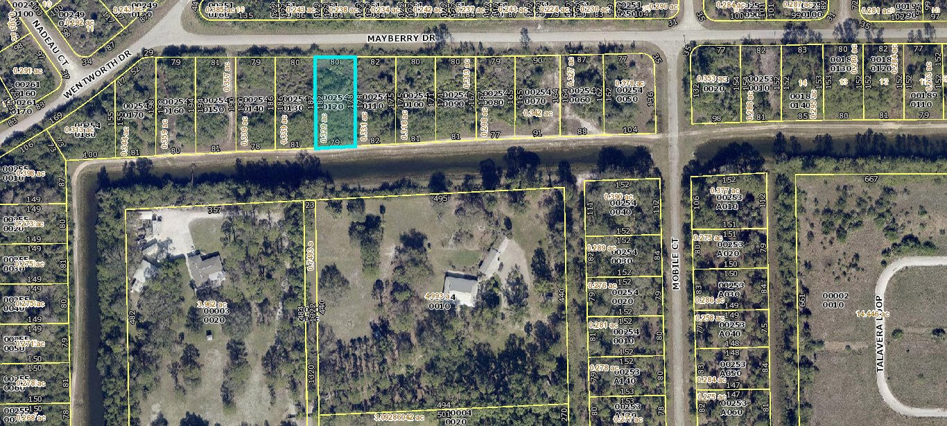 1806 Mayberry Drive Property Photo 3