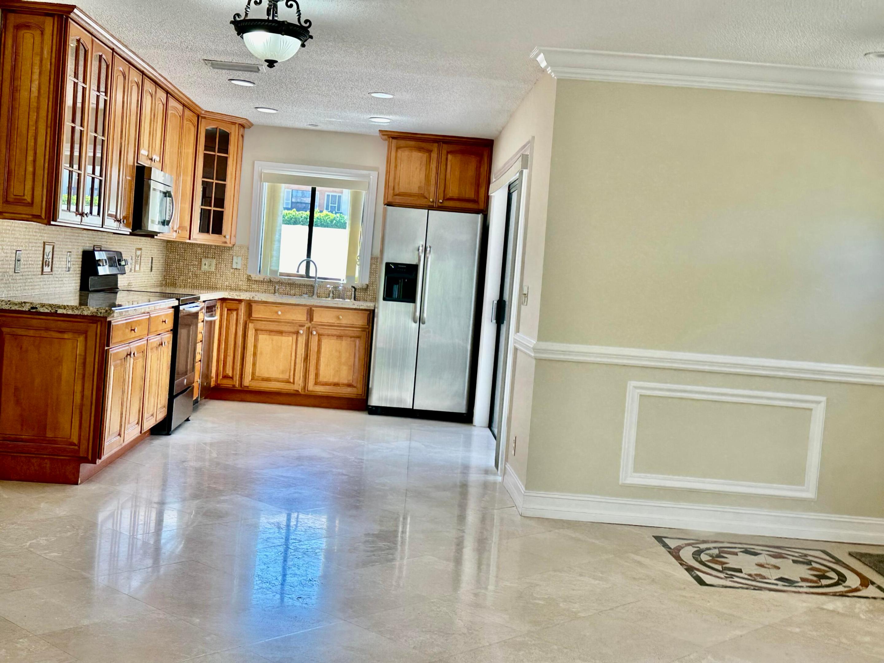 3021 Florida Boulevard Property Photo 7