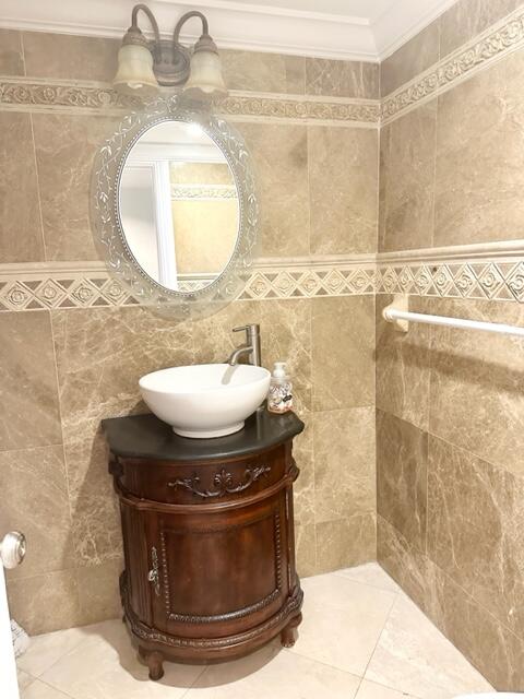 3021 Florida Boulevard Property Photo 13