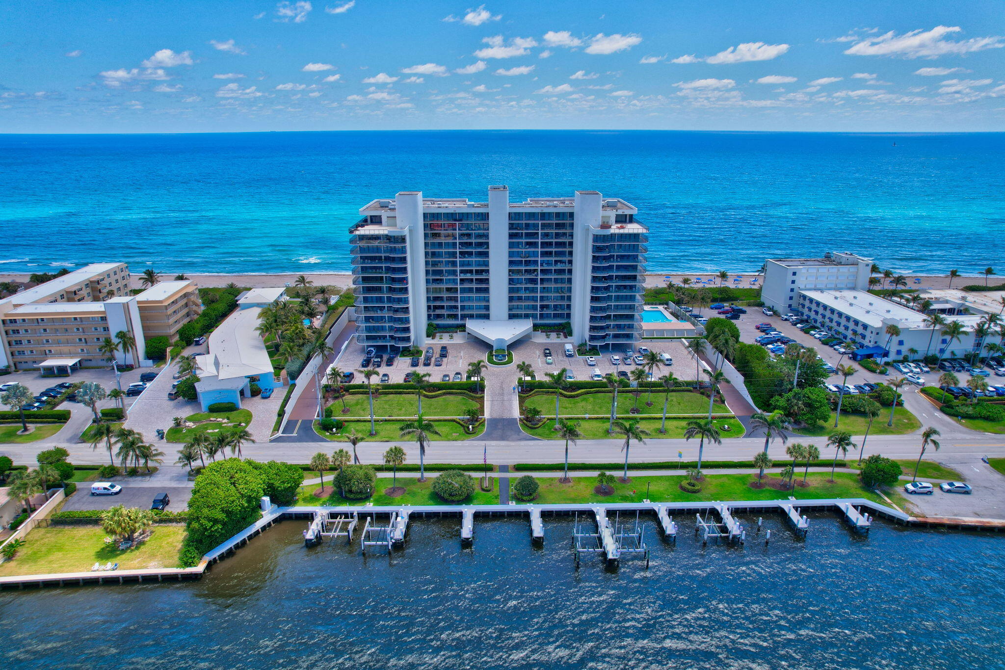 2727 S Ocean Boulevard 403 Property Photo 1