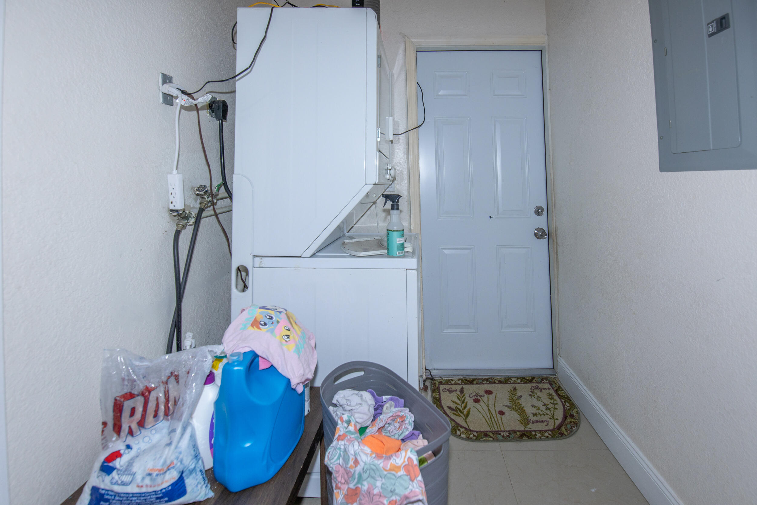 922 S Dixie Street Property Photo 5