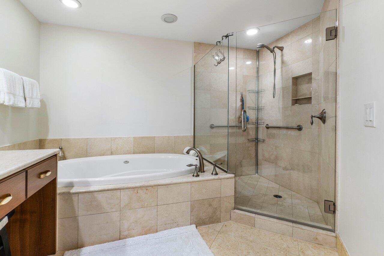3800 N Ocean Drive 1651 Property Photo 19