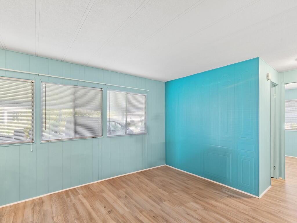 102 N Warner Drive Property Photo 17