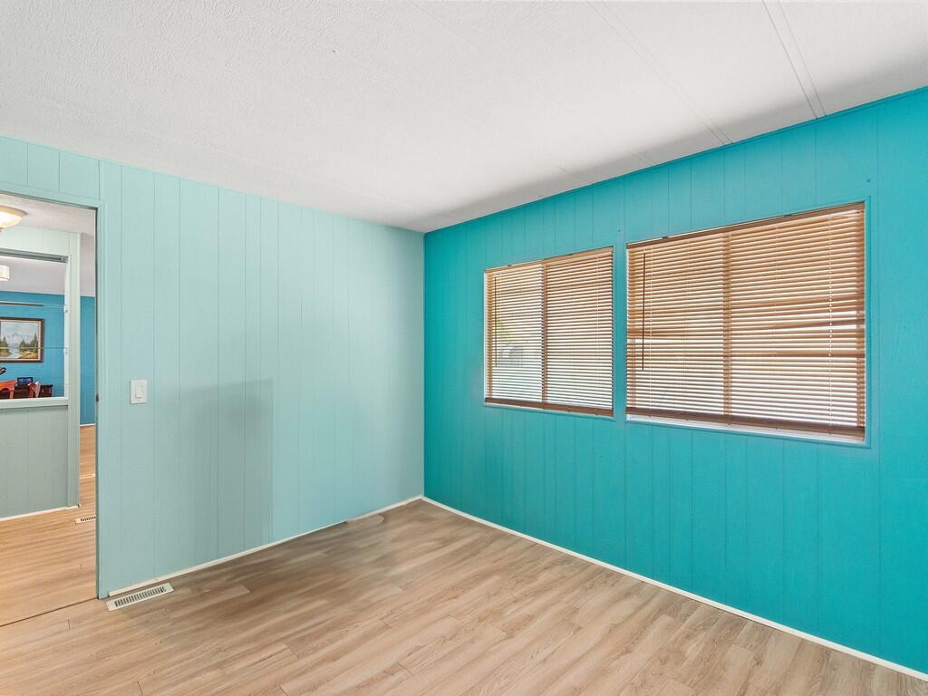 102 N Warner Drive Property Photo 33