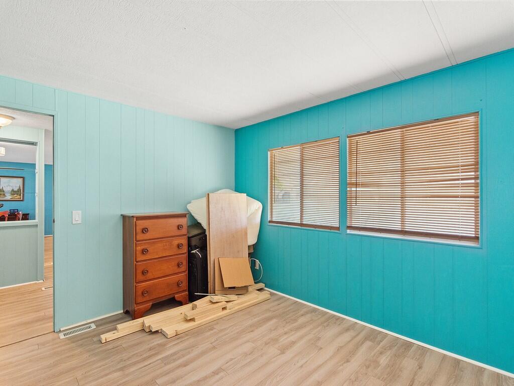 102 N Warner Drive Property Photo 34