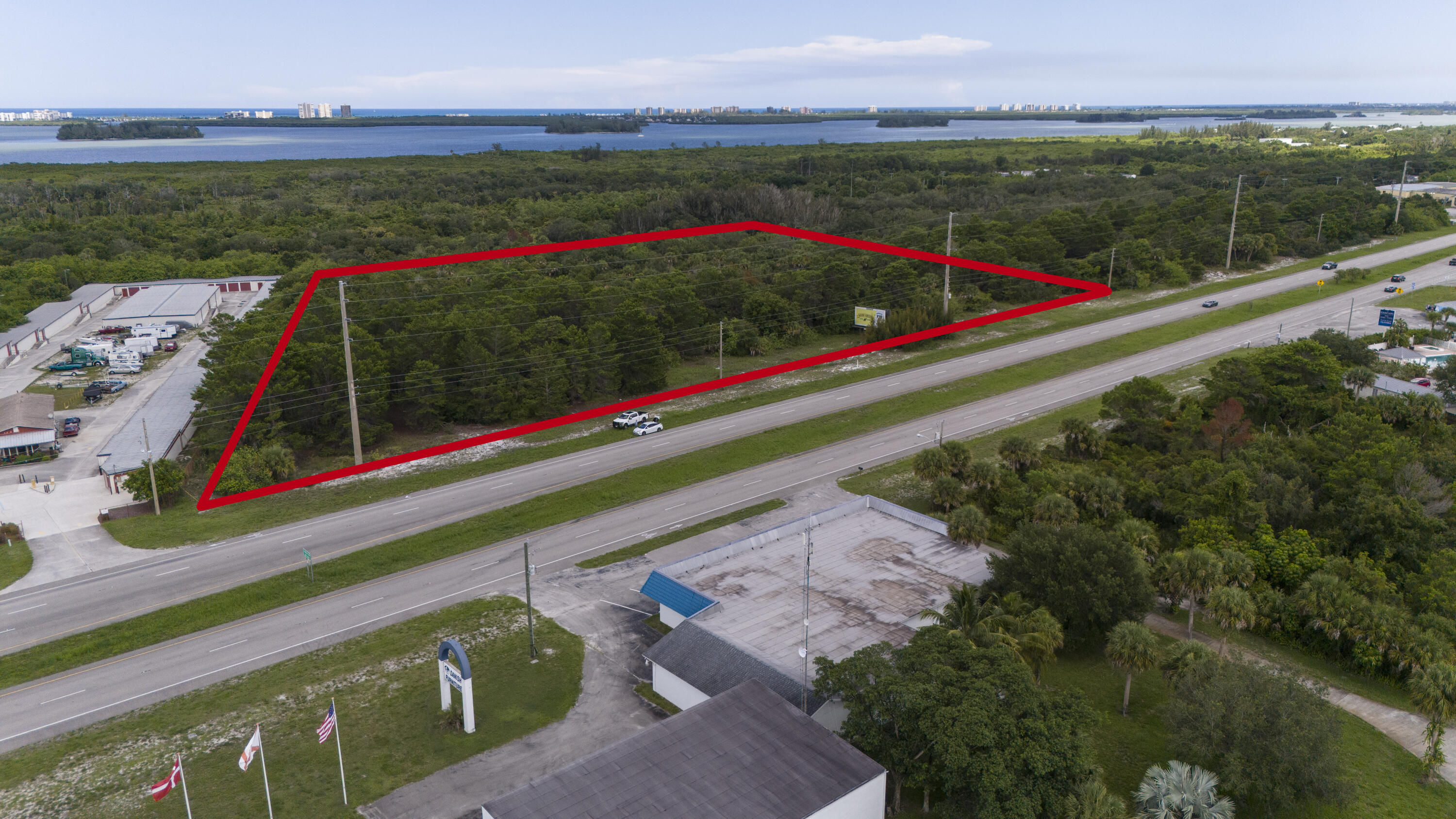 5000 N Us Highway 1 Property Photo 8