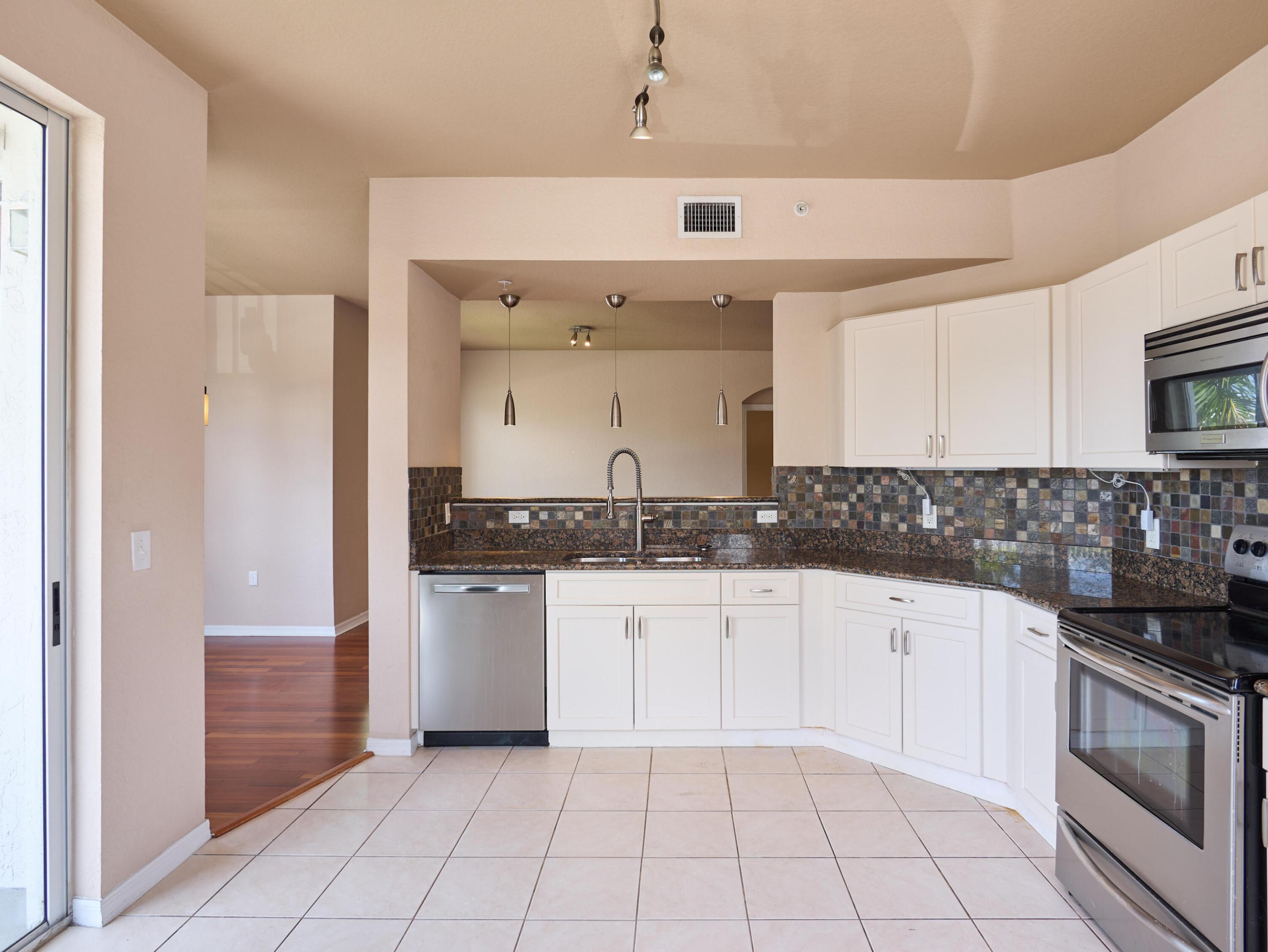 11037 Legacy Boulevard 201 Property Photo 8