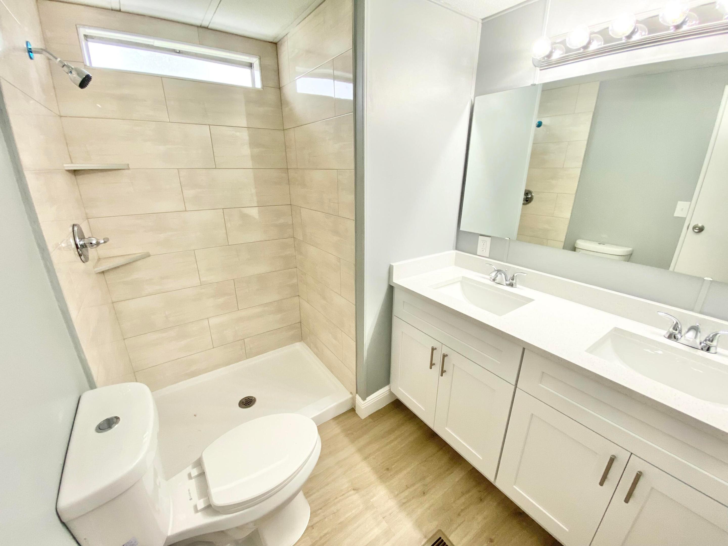 1038 Warbler Court Property Photo 12