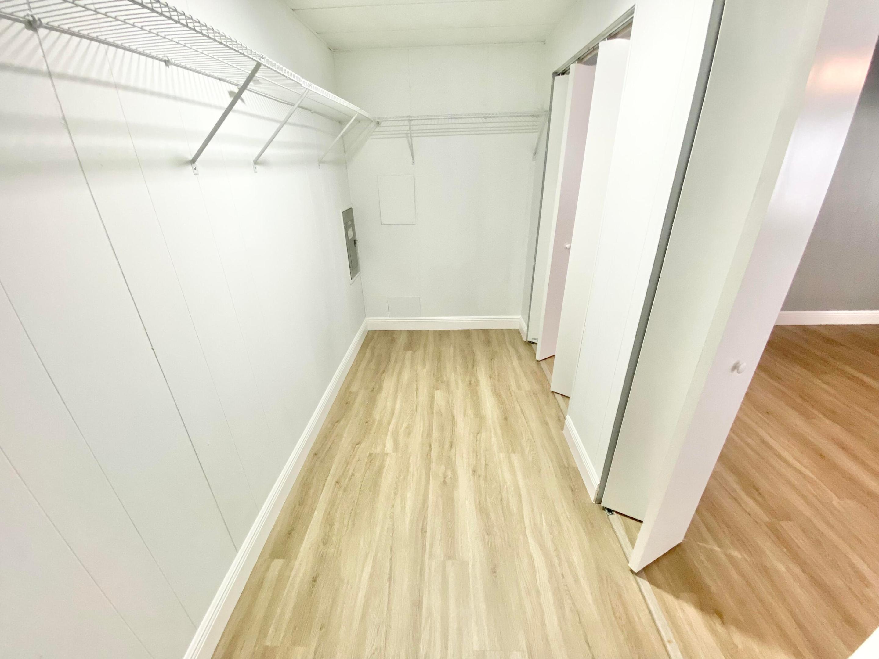 1038 Warbler Court Property Photo 15