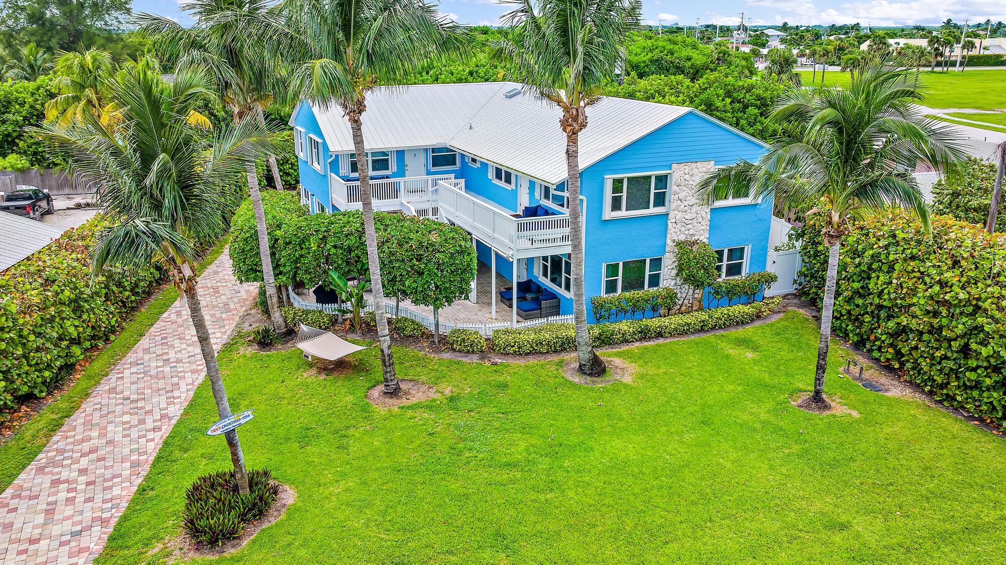 2507 N Ocean Drive Property Photo 4