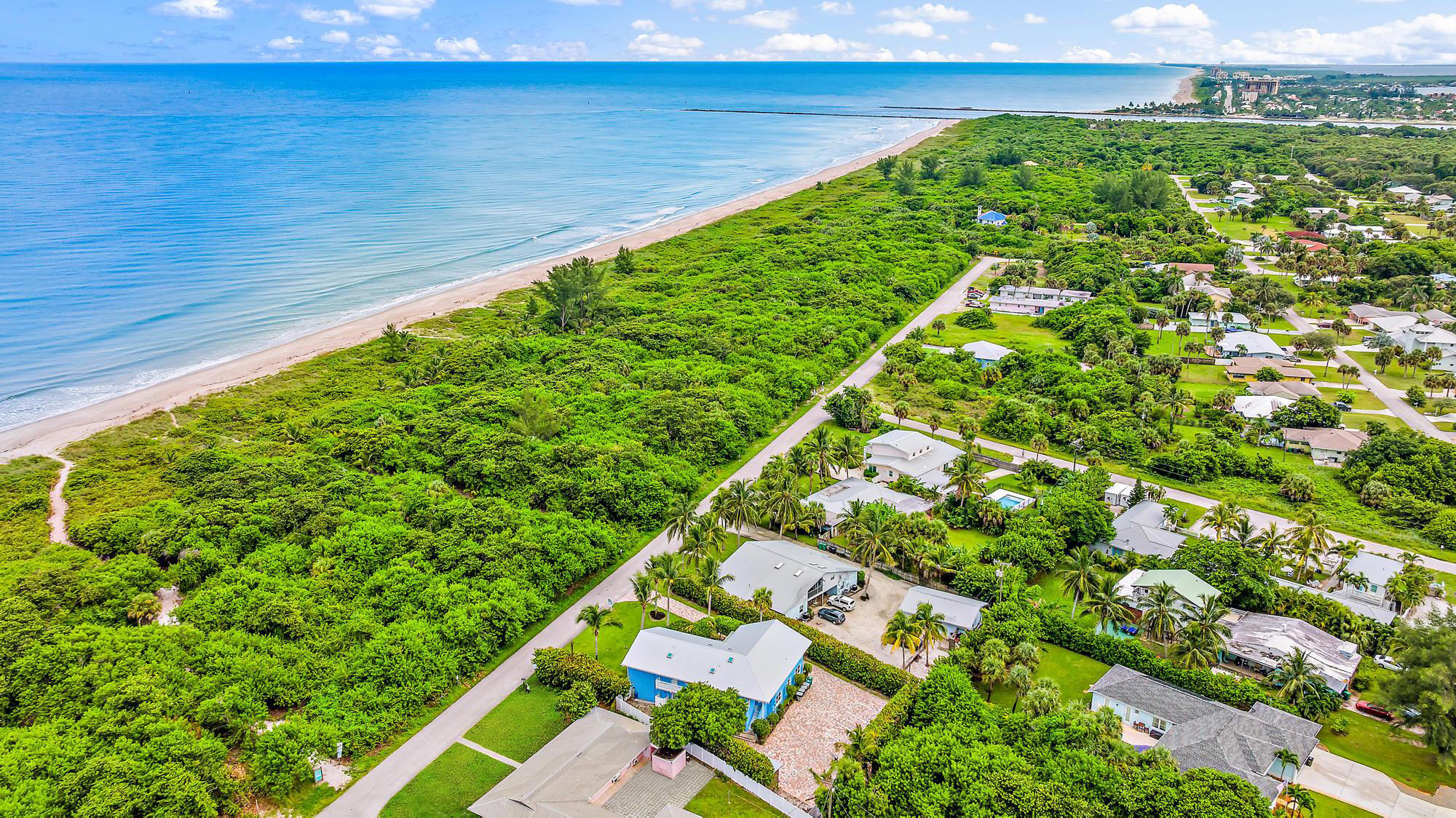 2507 N Ocean Drive Property Photo 9