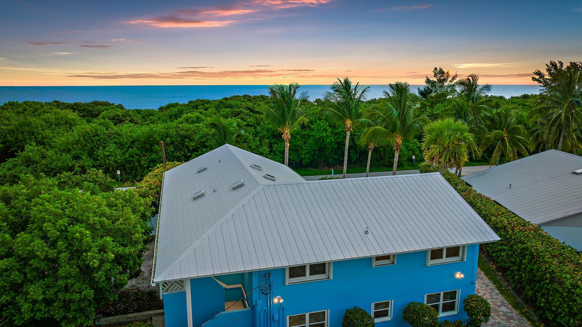 2507 N Ocean Drive Property Photo 15