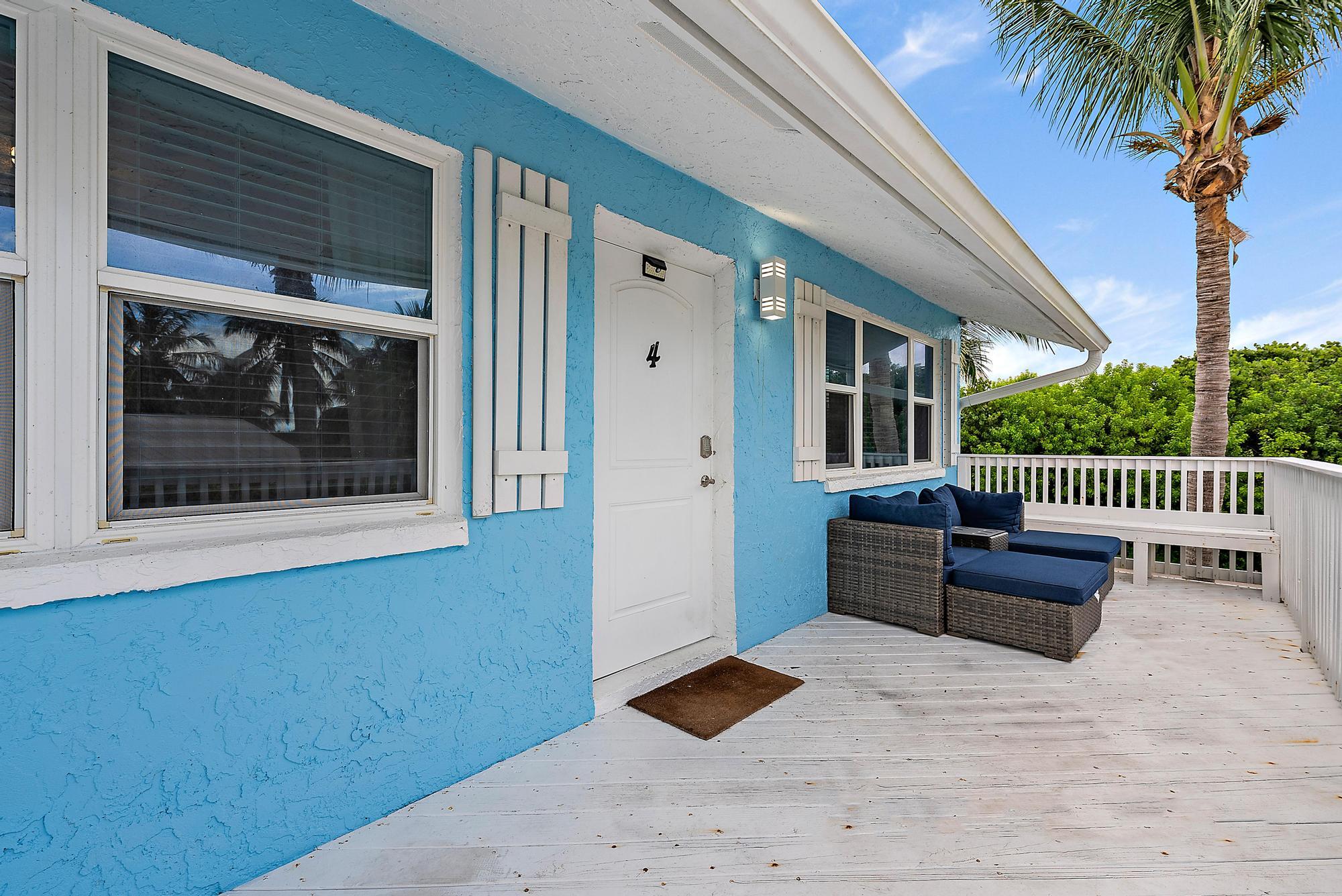 2507 N Ocean Drive Property Photo 20