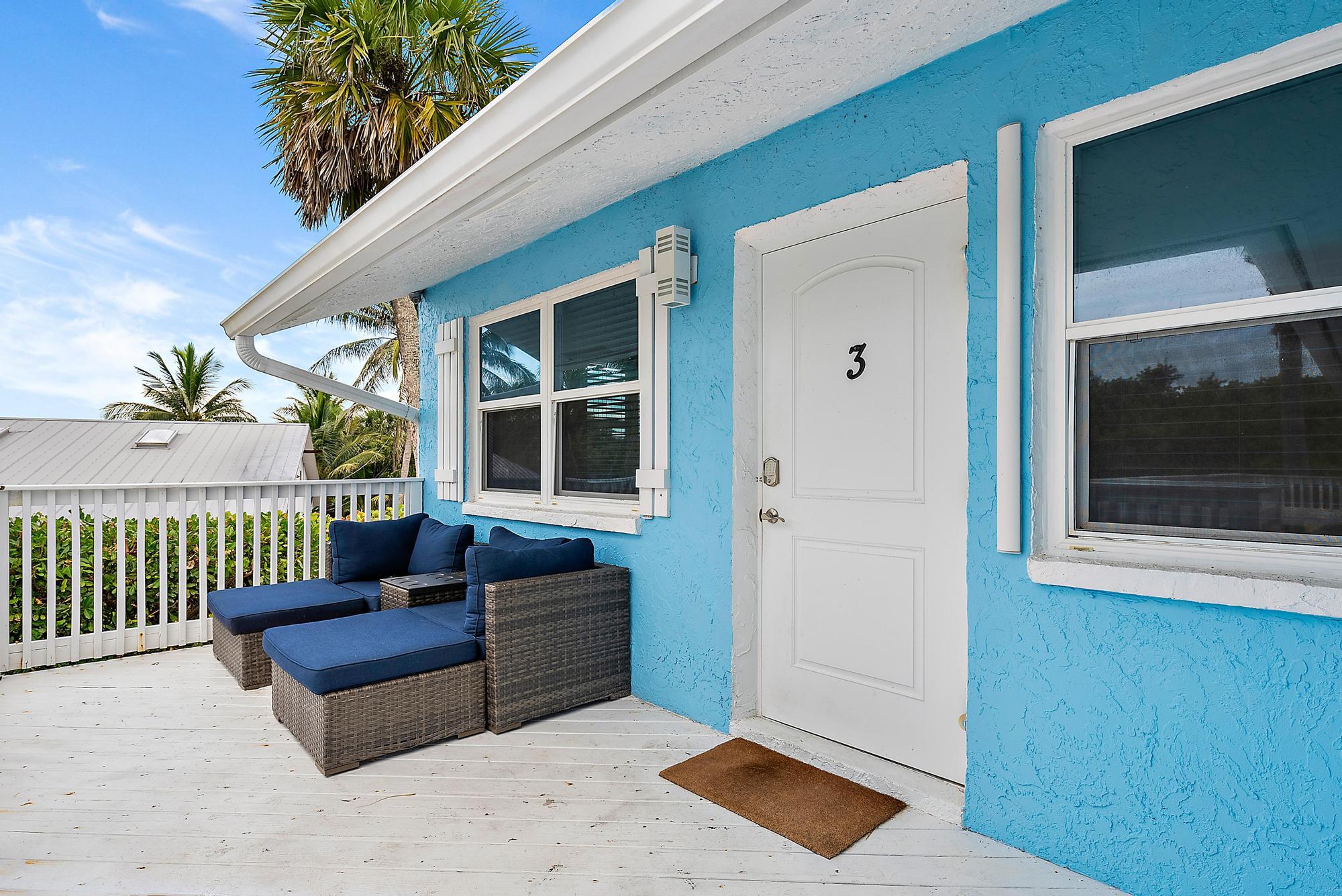 2507 N Ocean Drive Property Photo 21