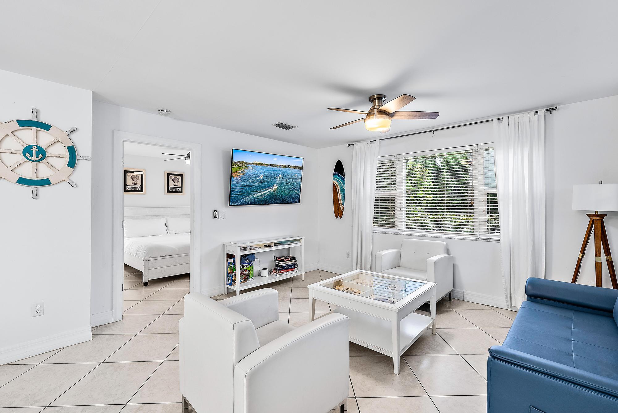 2507 N Ocean Drive Property Photo 26