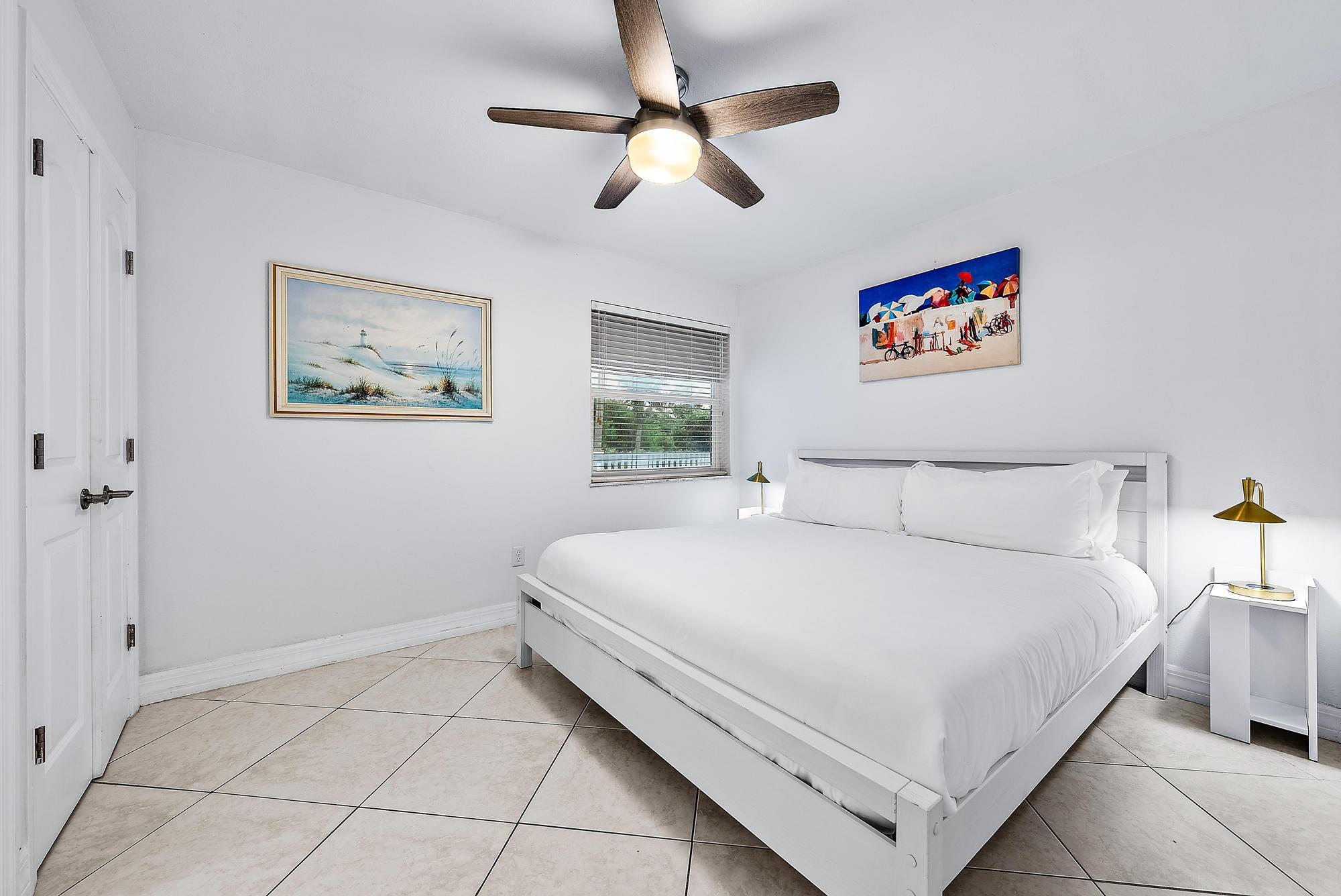 2507 N Ocean Drive Property Photo 47
