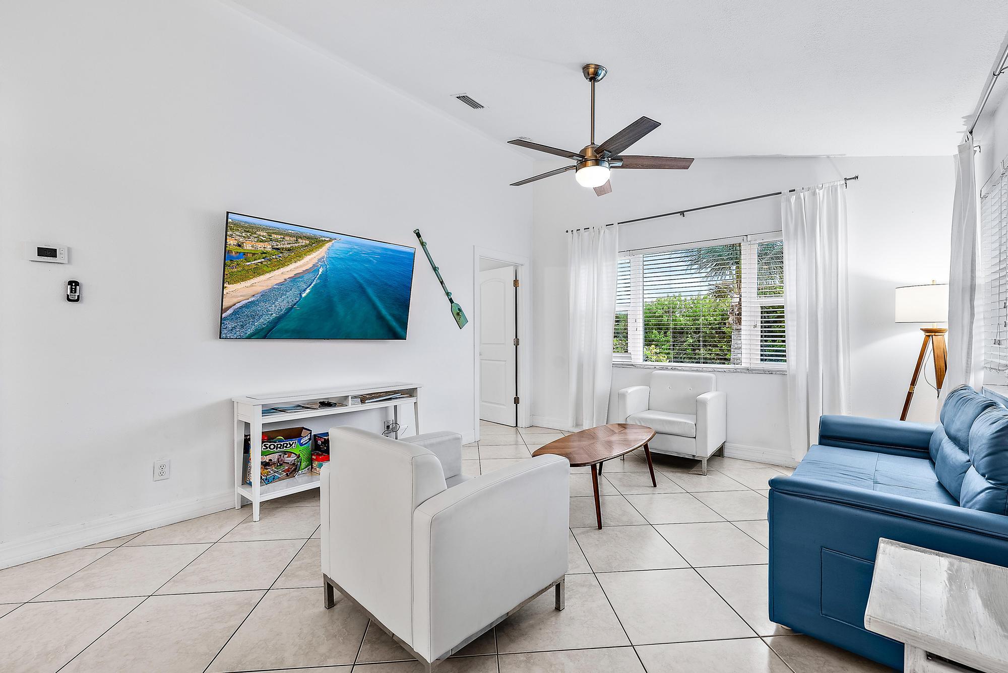 2507 N Ocean Drive Property Photo 55
