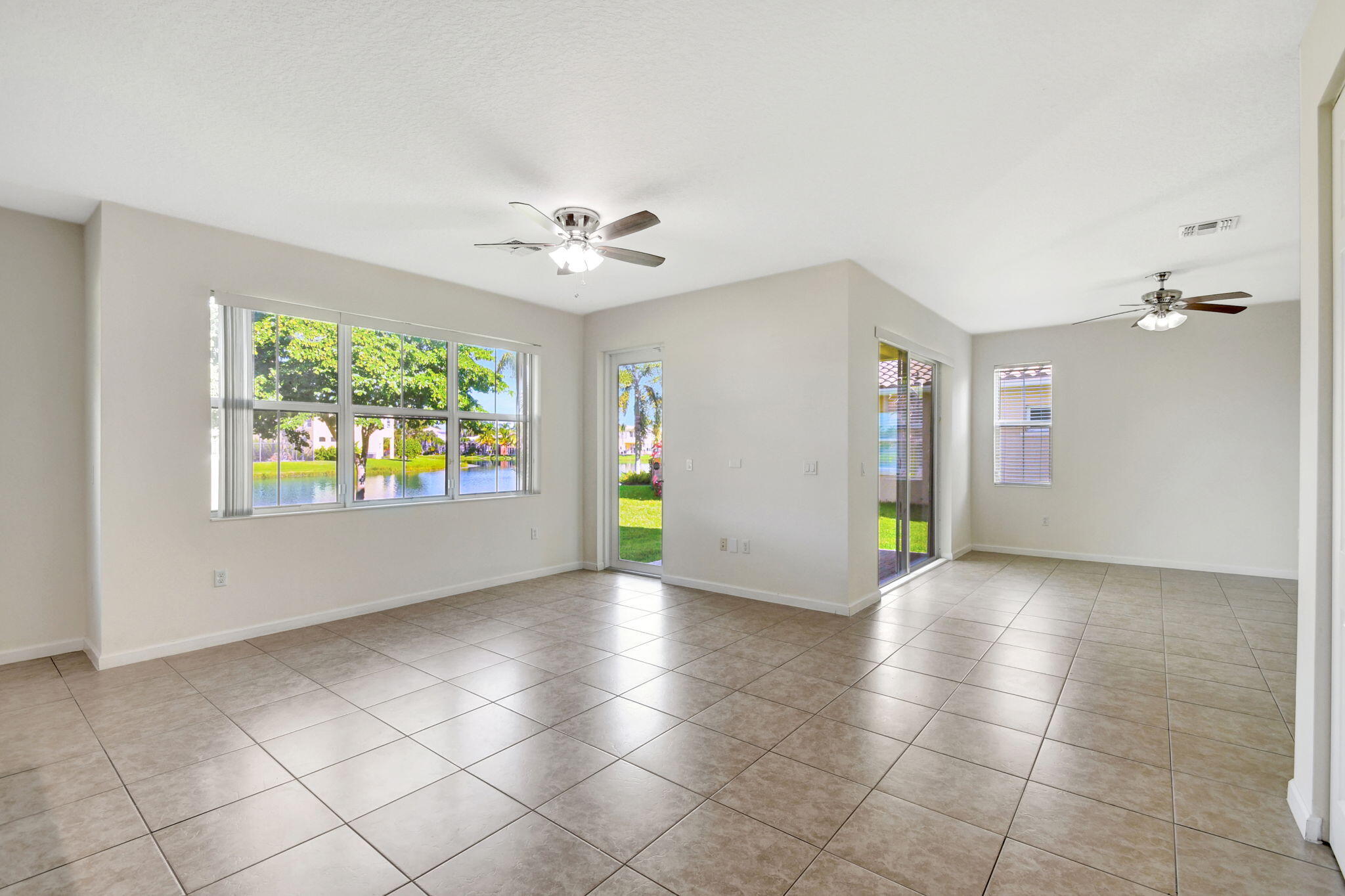 2931 Payson Way Property Photo 10