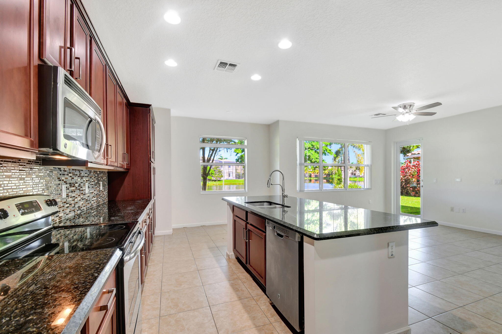 2931 Payson Way Property Photo 33