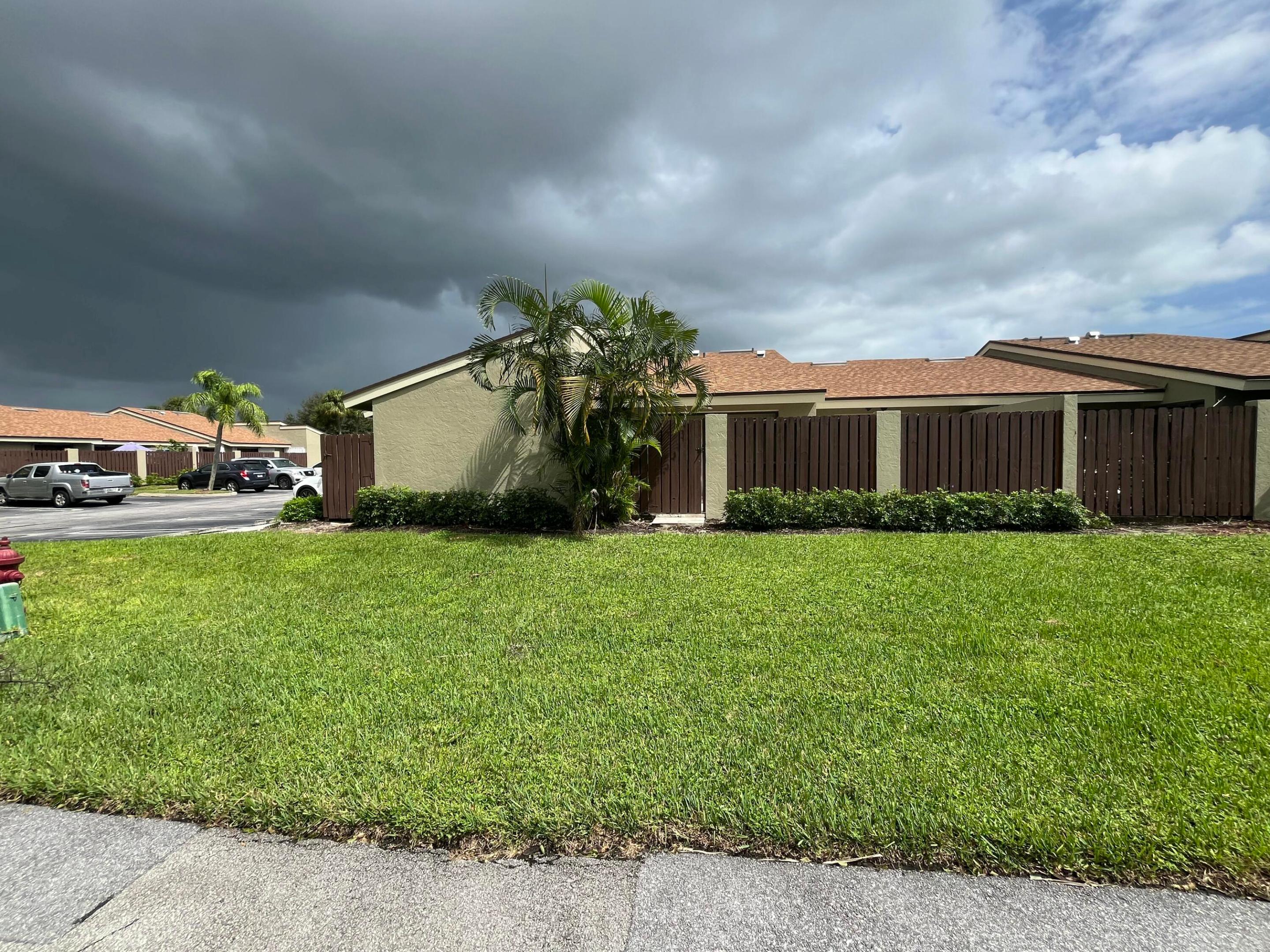 172 Meadows Drive Property Photo 2