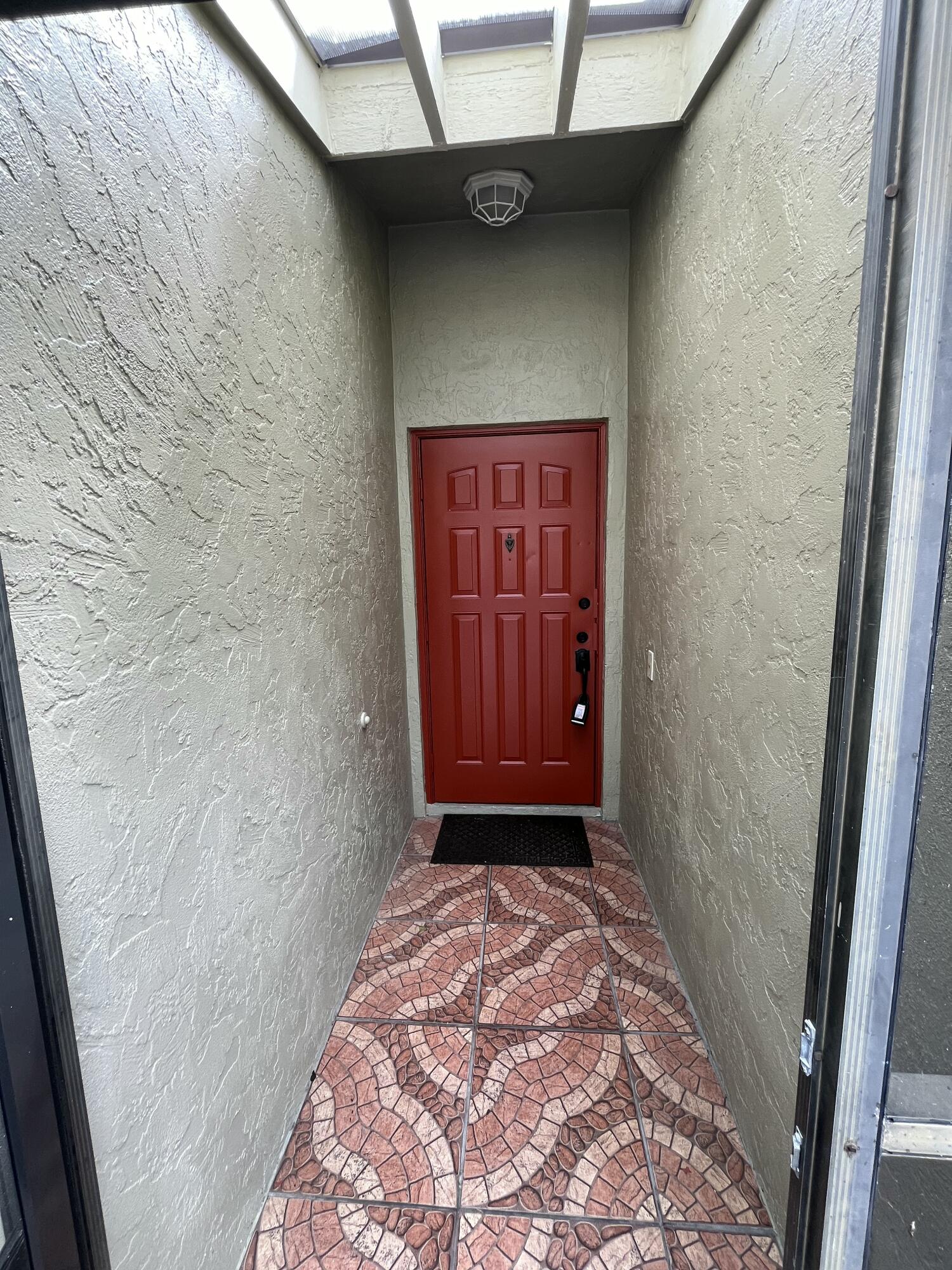 172 Meadows Drive Property Photo 3