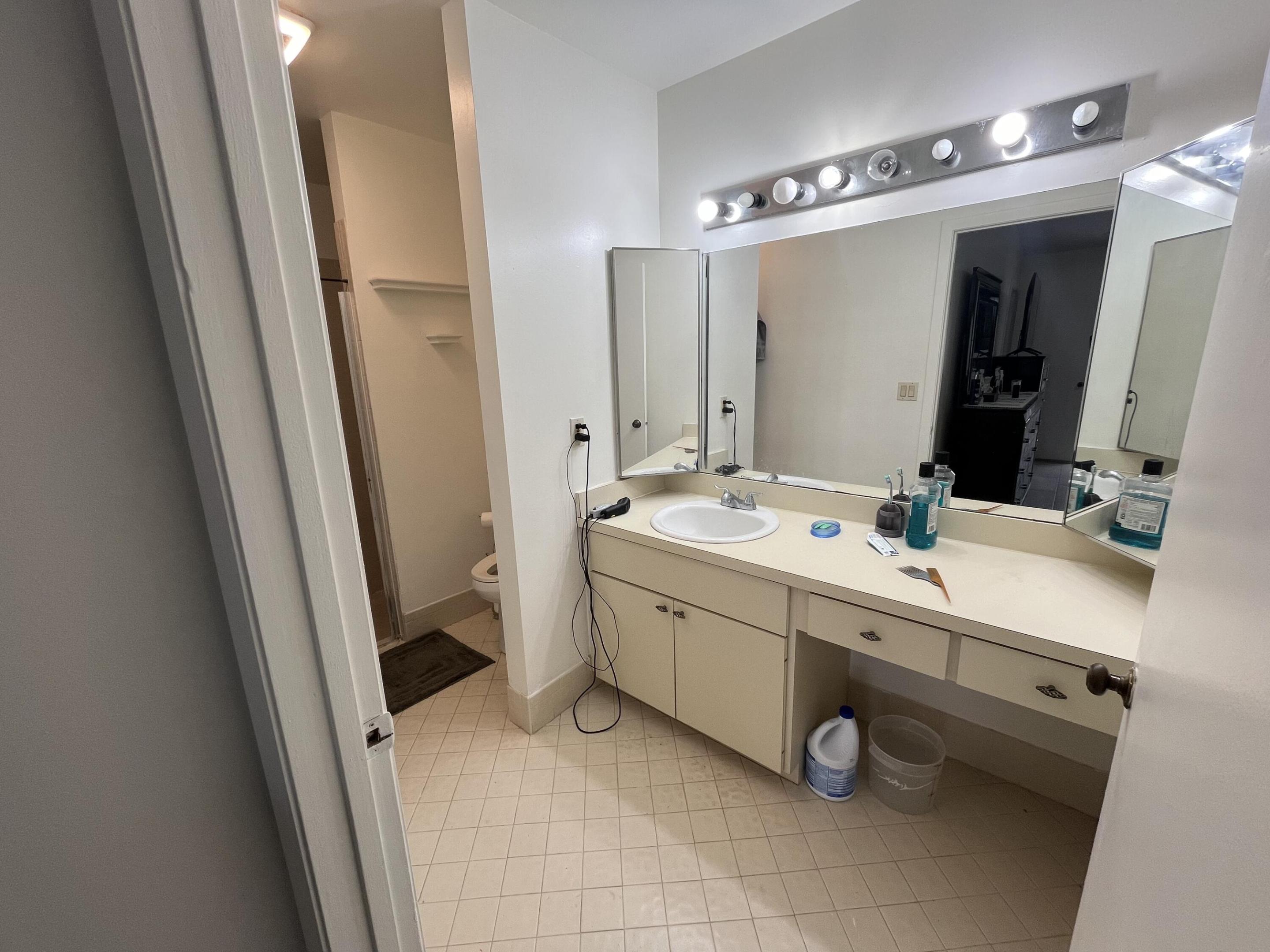 172 Meadows Drive Property Photo 13