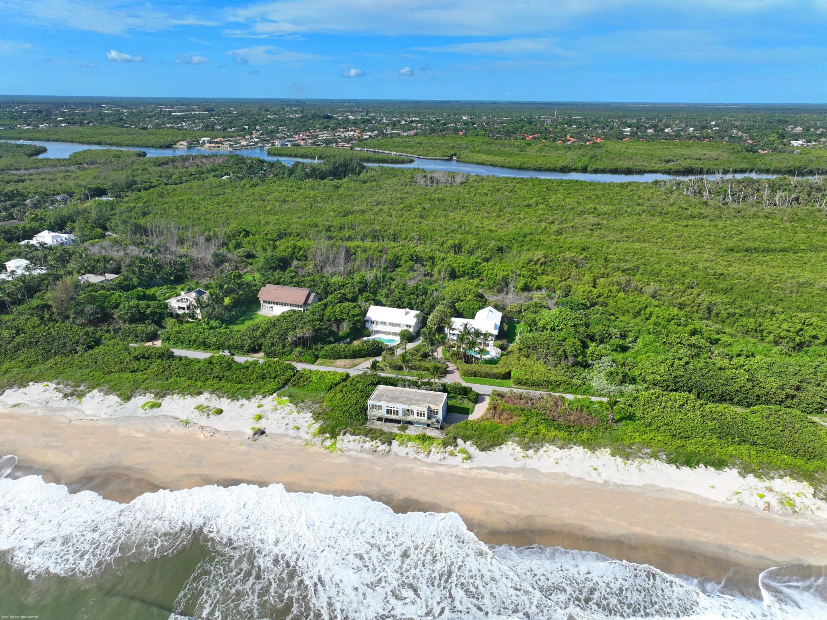 162 N Beach Road Property Photo 11