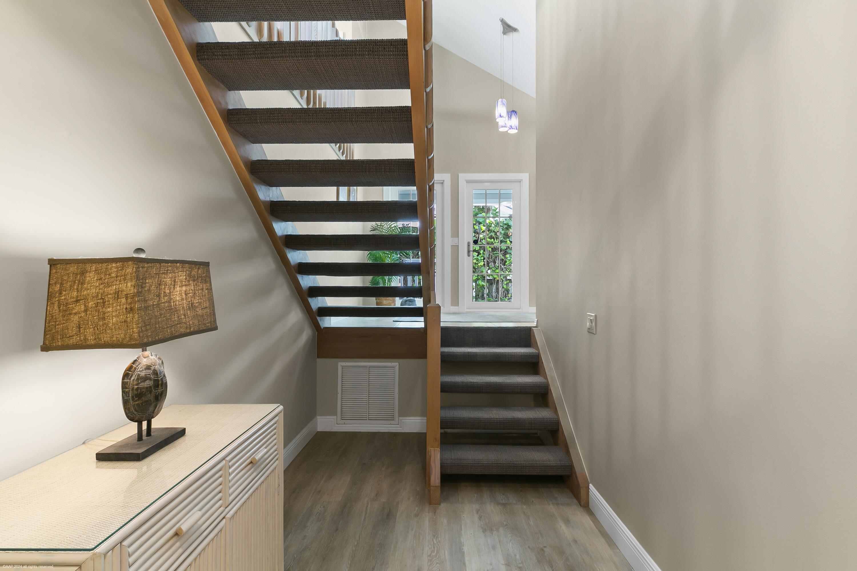 162 N Beach Road Property Photo 23