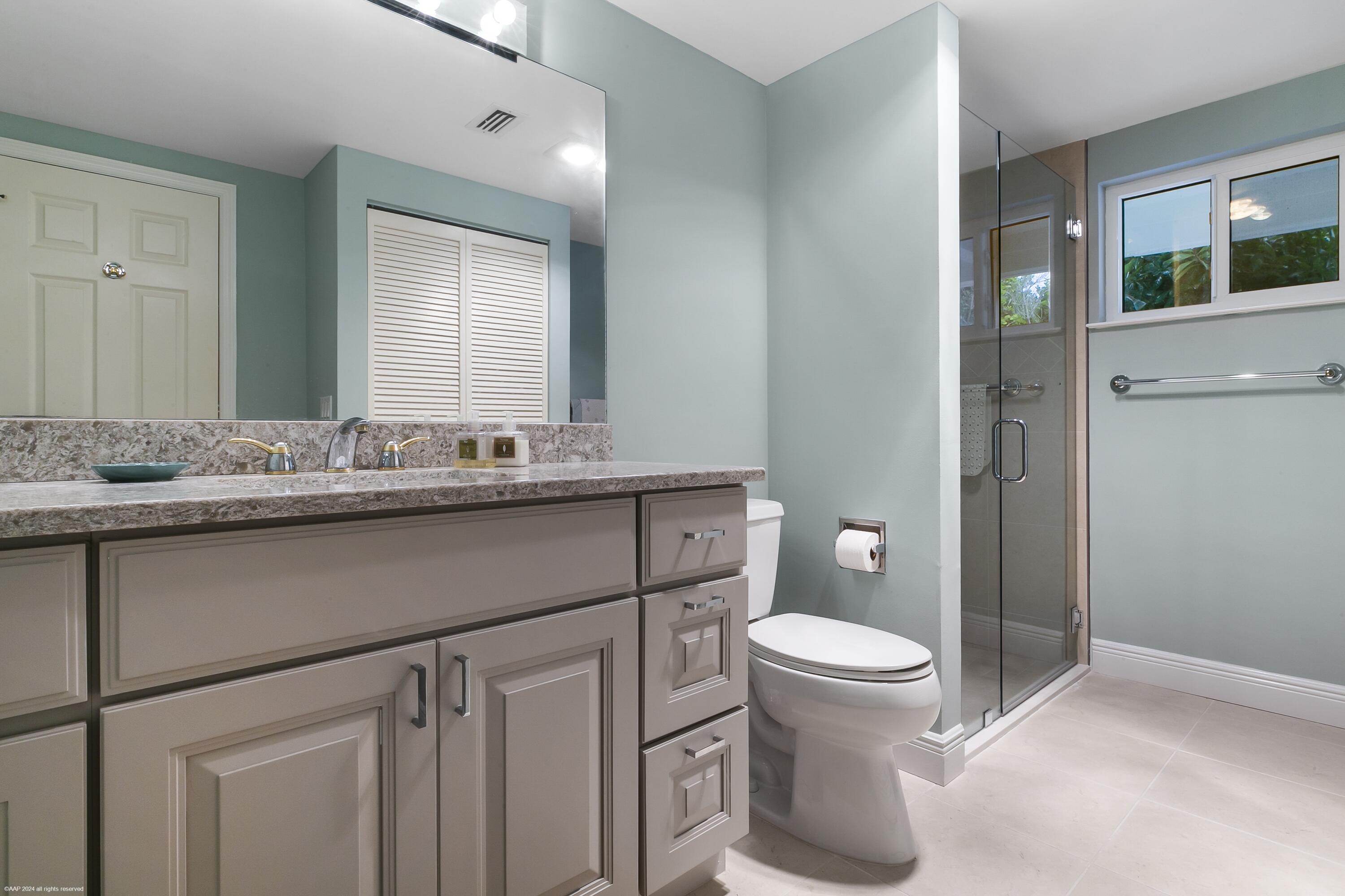 162 N Beach Road Property Photo 40