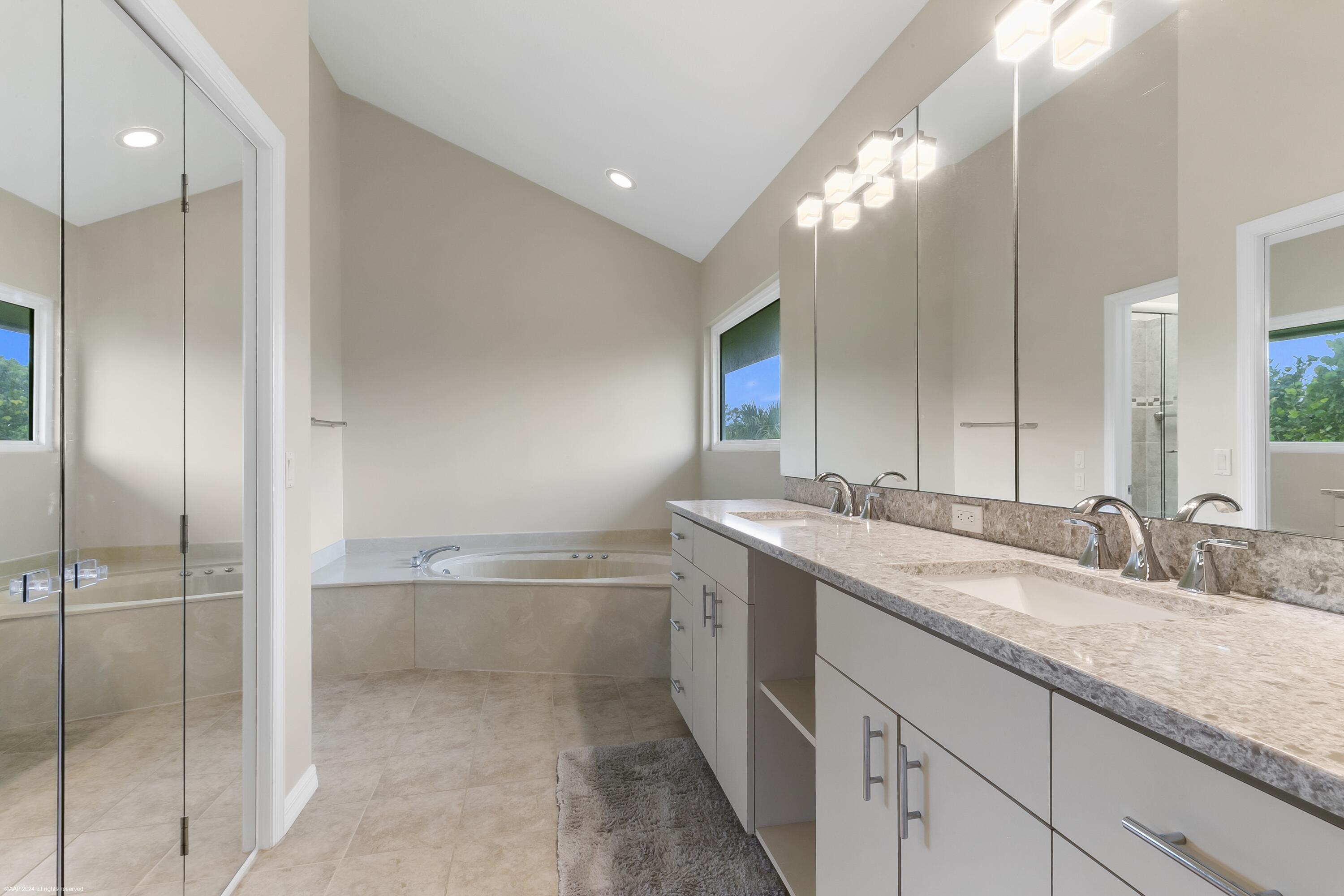 162 N Beach Road Property Photo 51