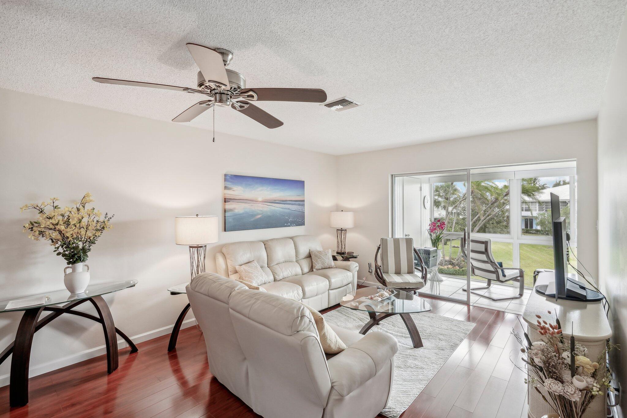 5540 N Ocean Boulevard 212 Property Photo 10