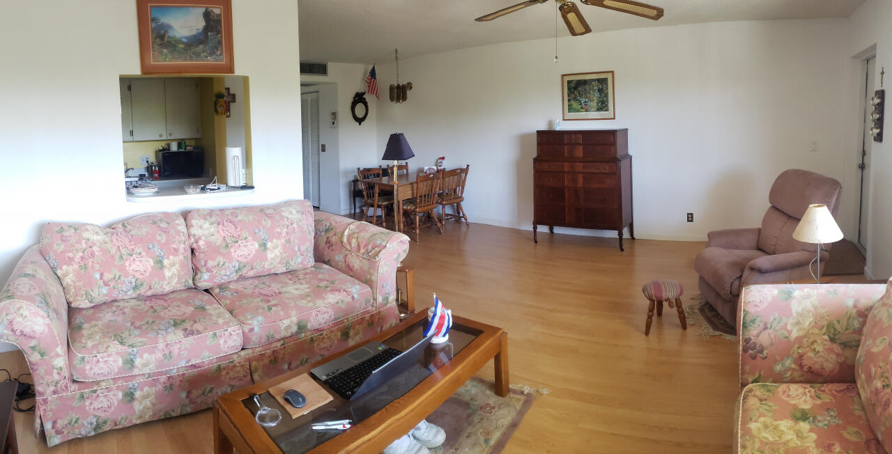 3300 Springdale Boulevard 306 Property Photo 11