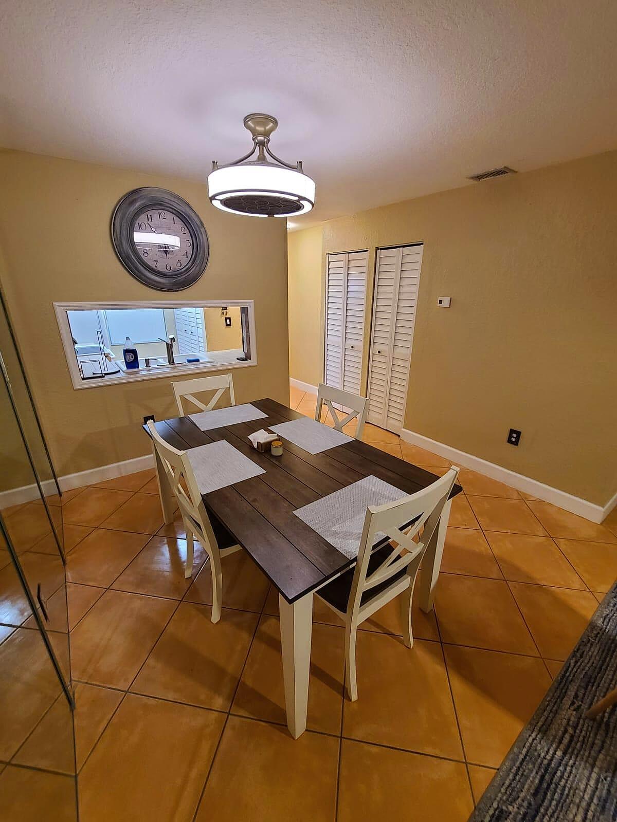 12087 Nw 44th Street Property Photo 7