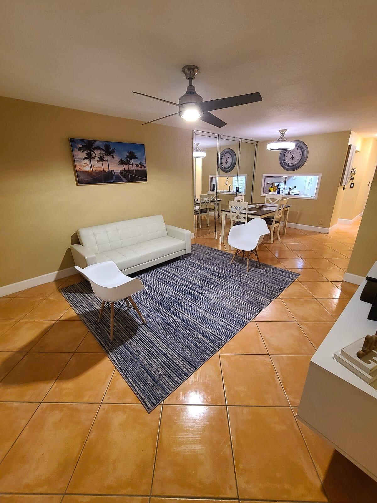 12087 Nw 44th Street Property Photo 12