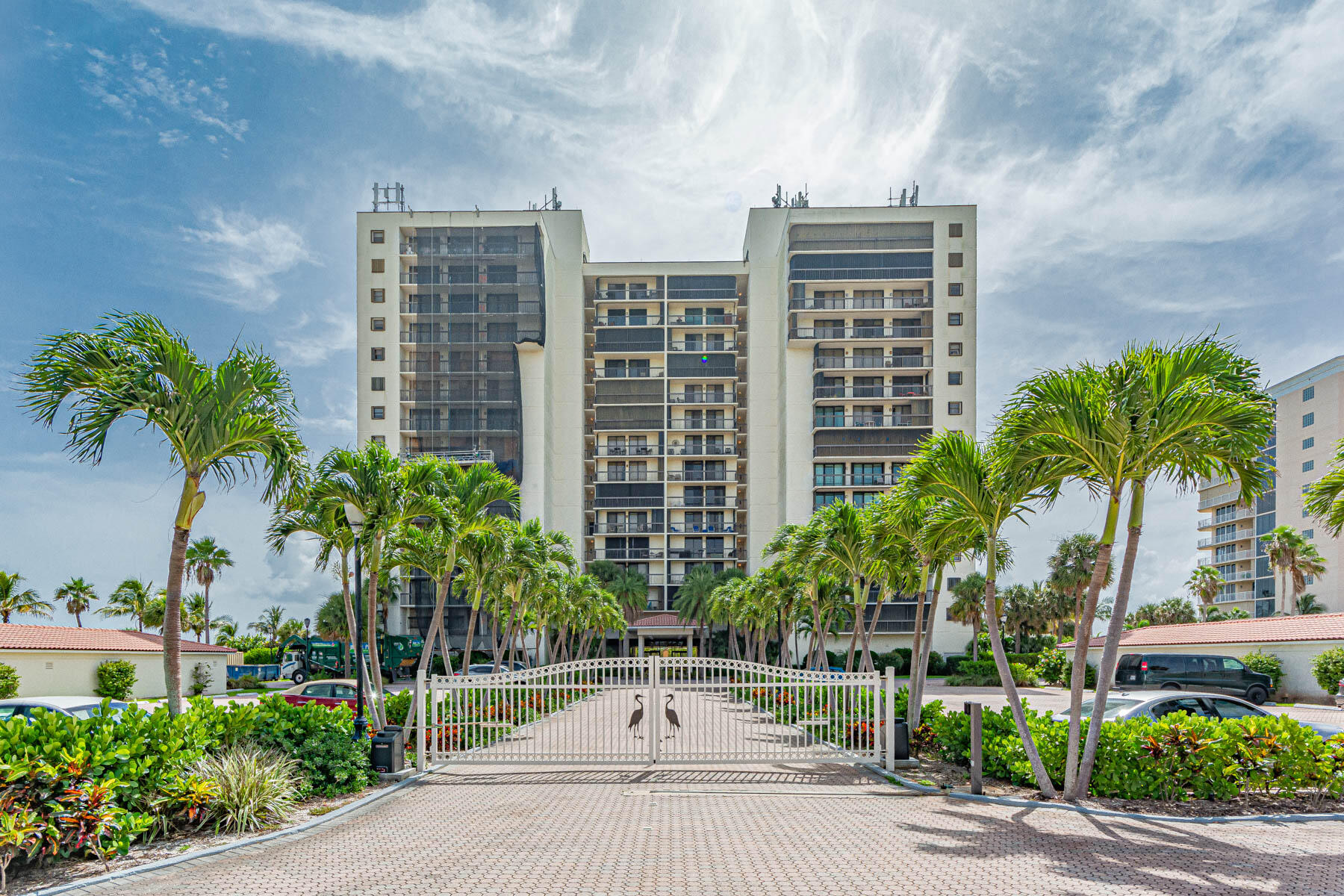 3100 N Highway A1a 901 Property Photo 1