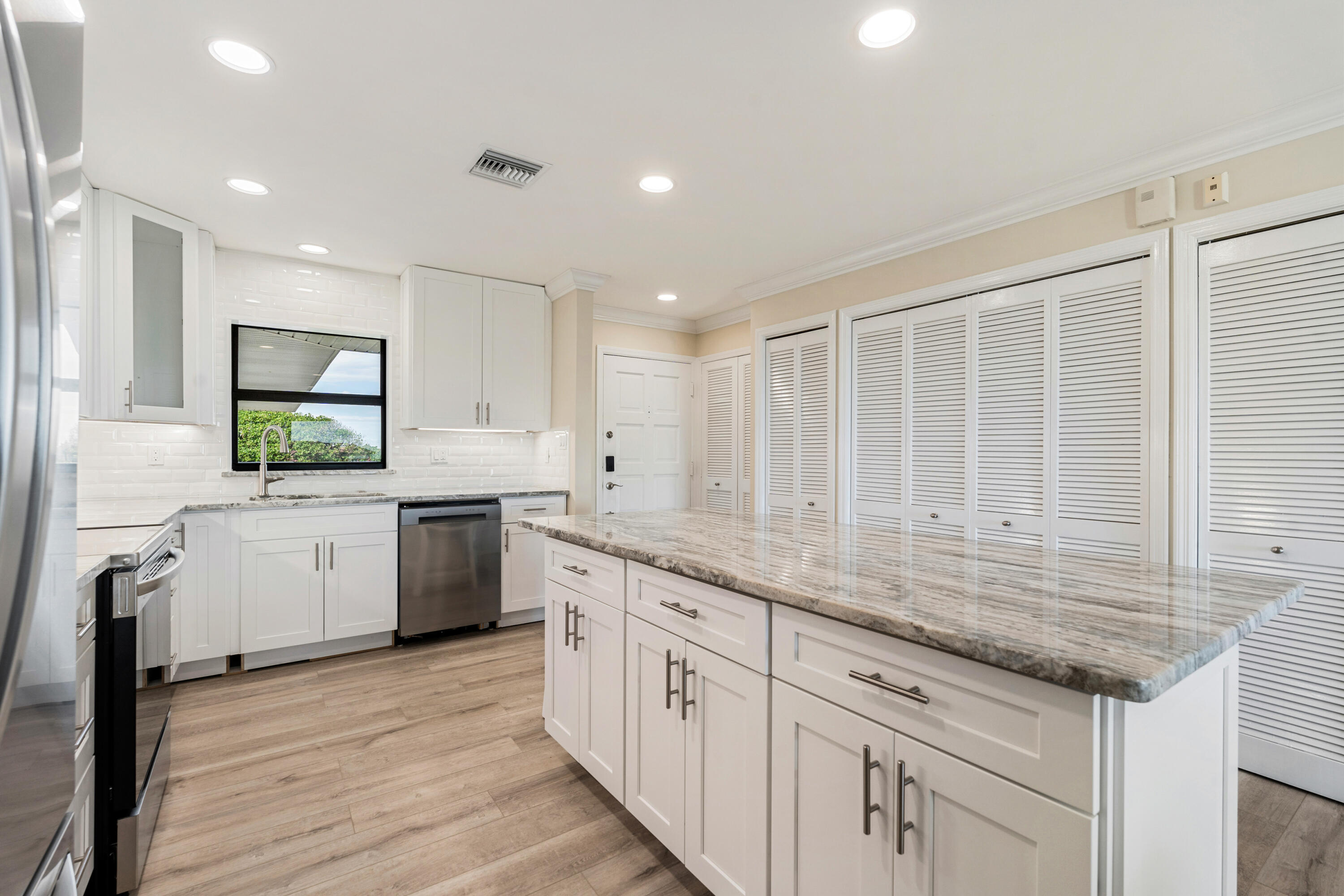 5300 Highway A1a 408 Property Photo 10