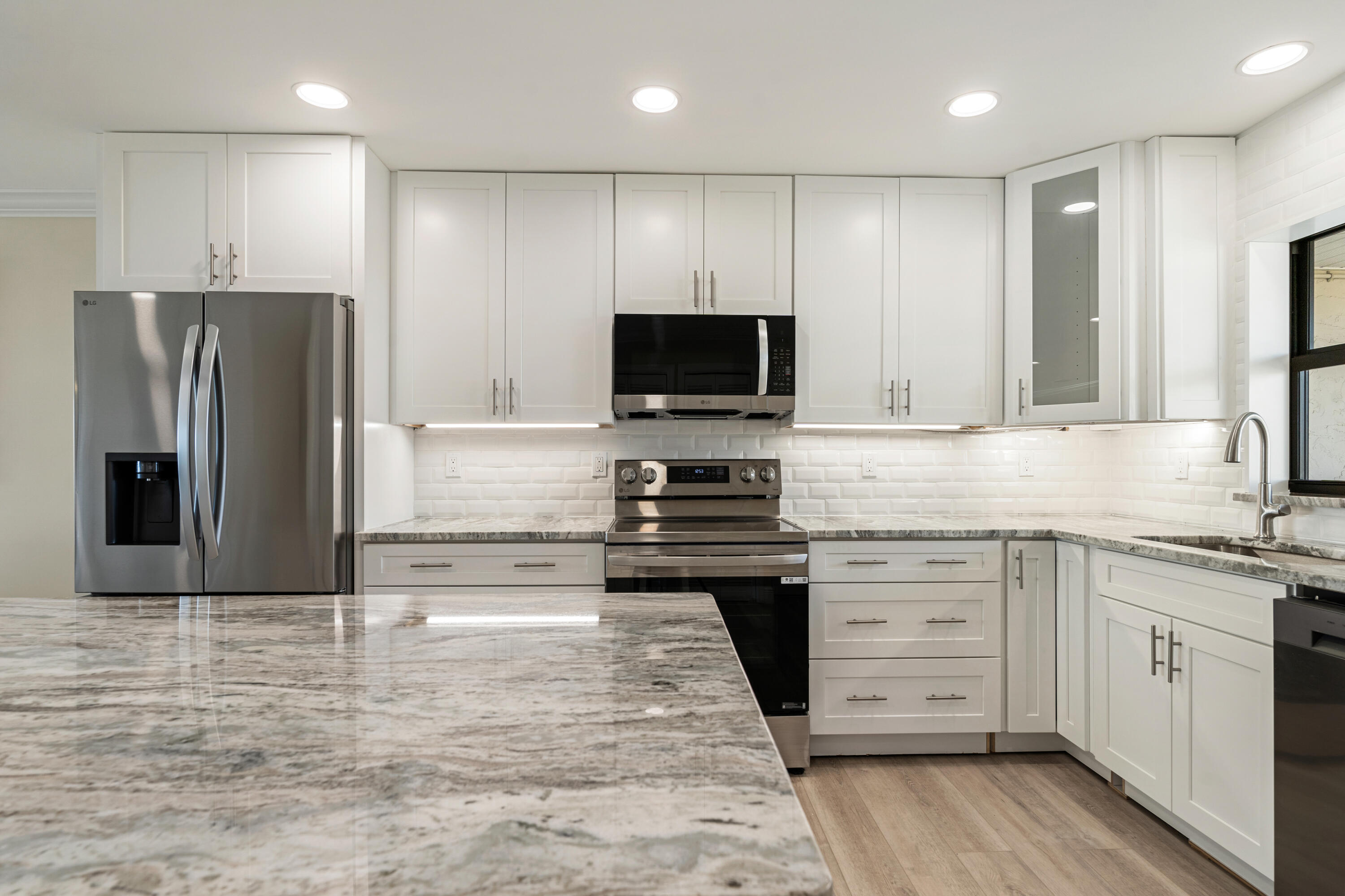 5300 Highway A1a 408 Property Photo 11