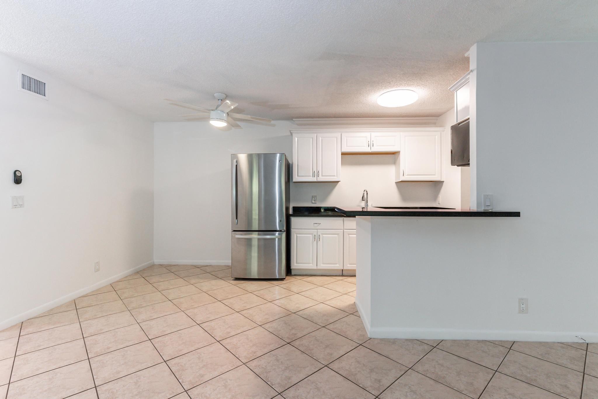 567 Trace Cir Circle Property Photo 8
