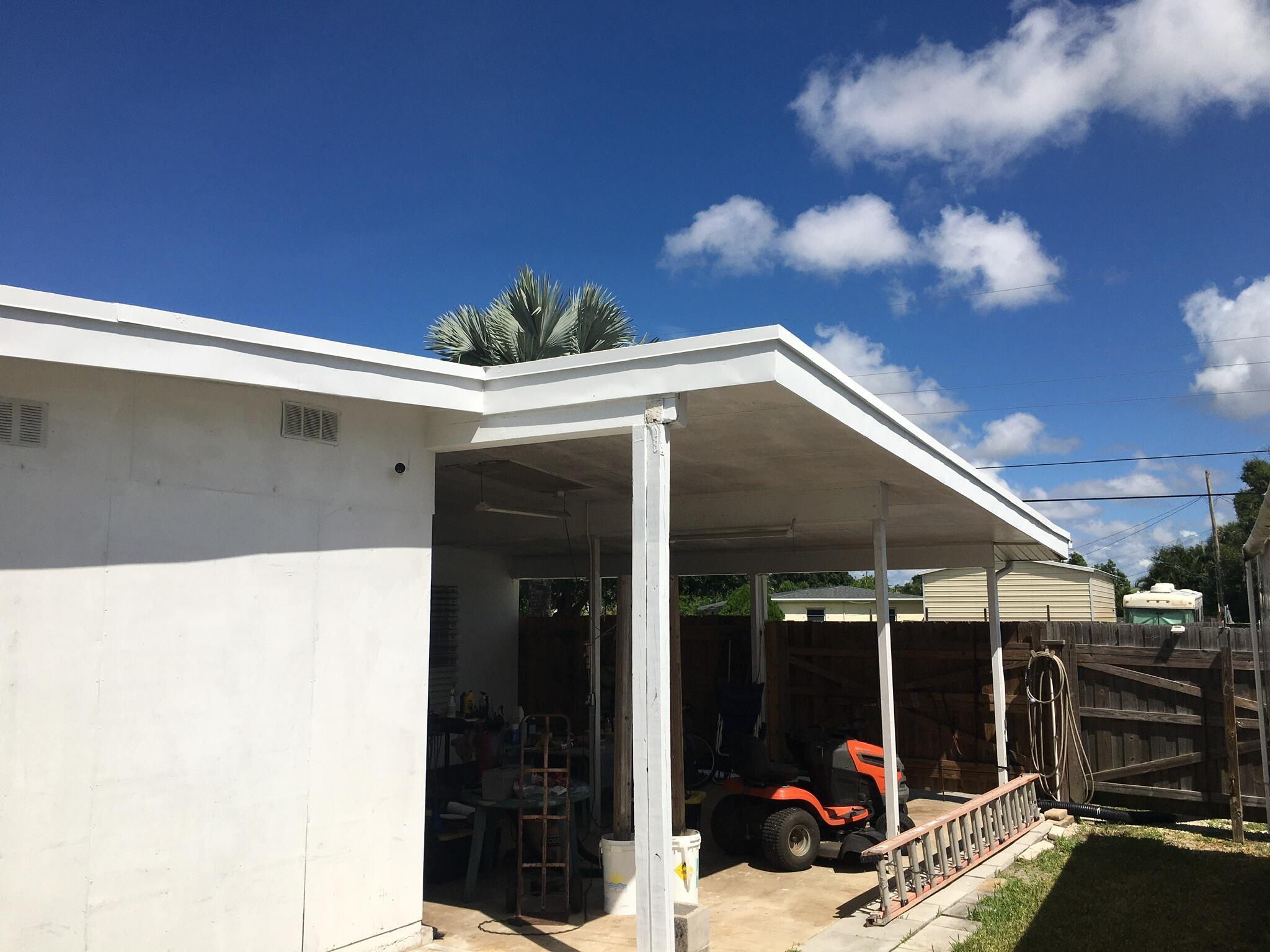100 Se Naranja Avenue Property Photo 8