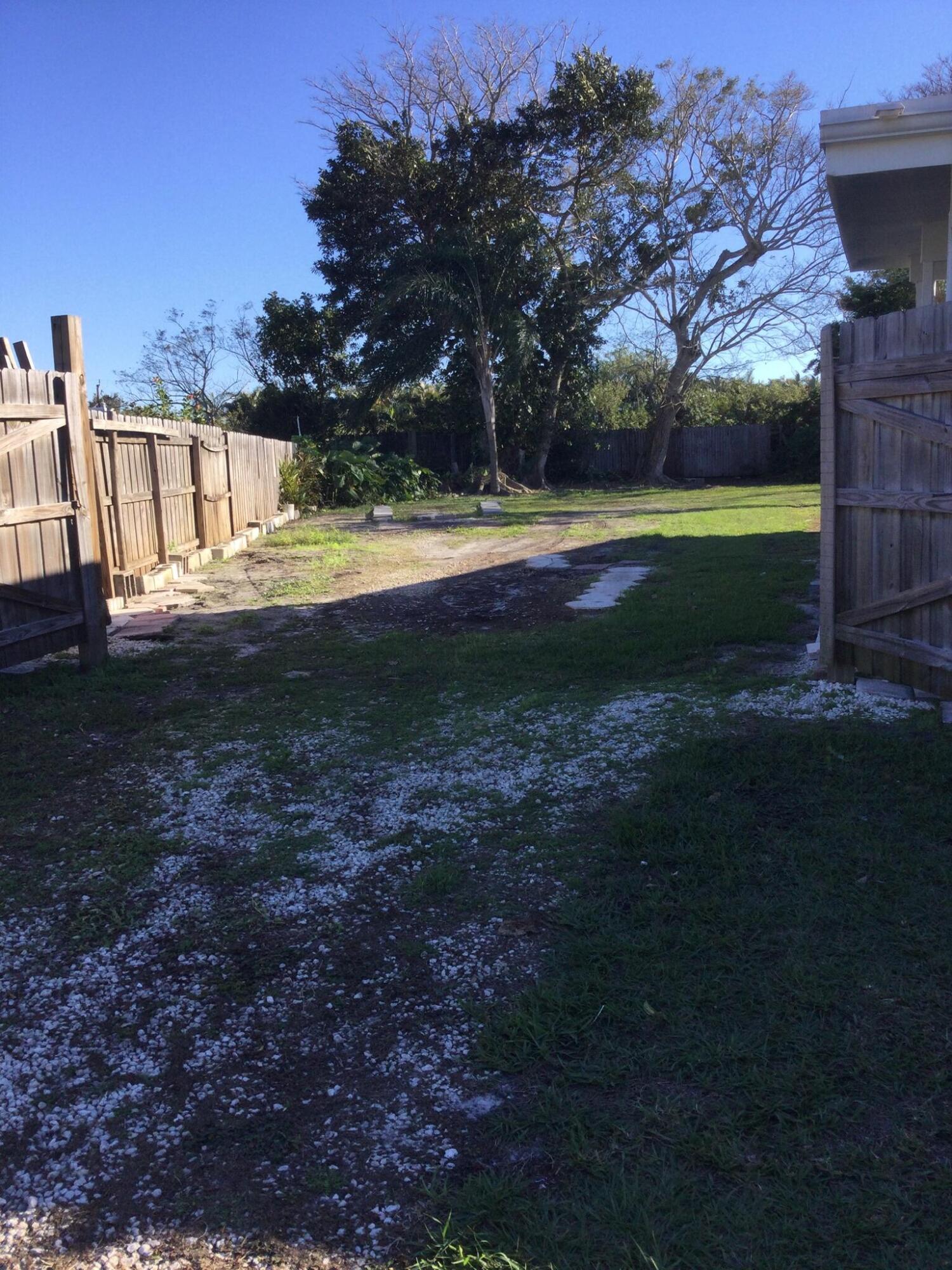 100 Se Naranja Avenue Property Photo 42