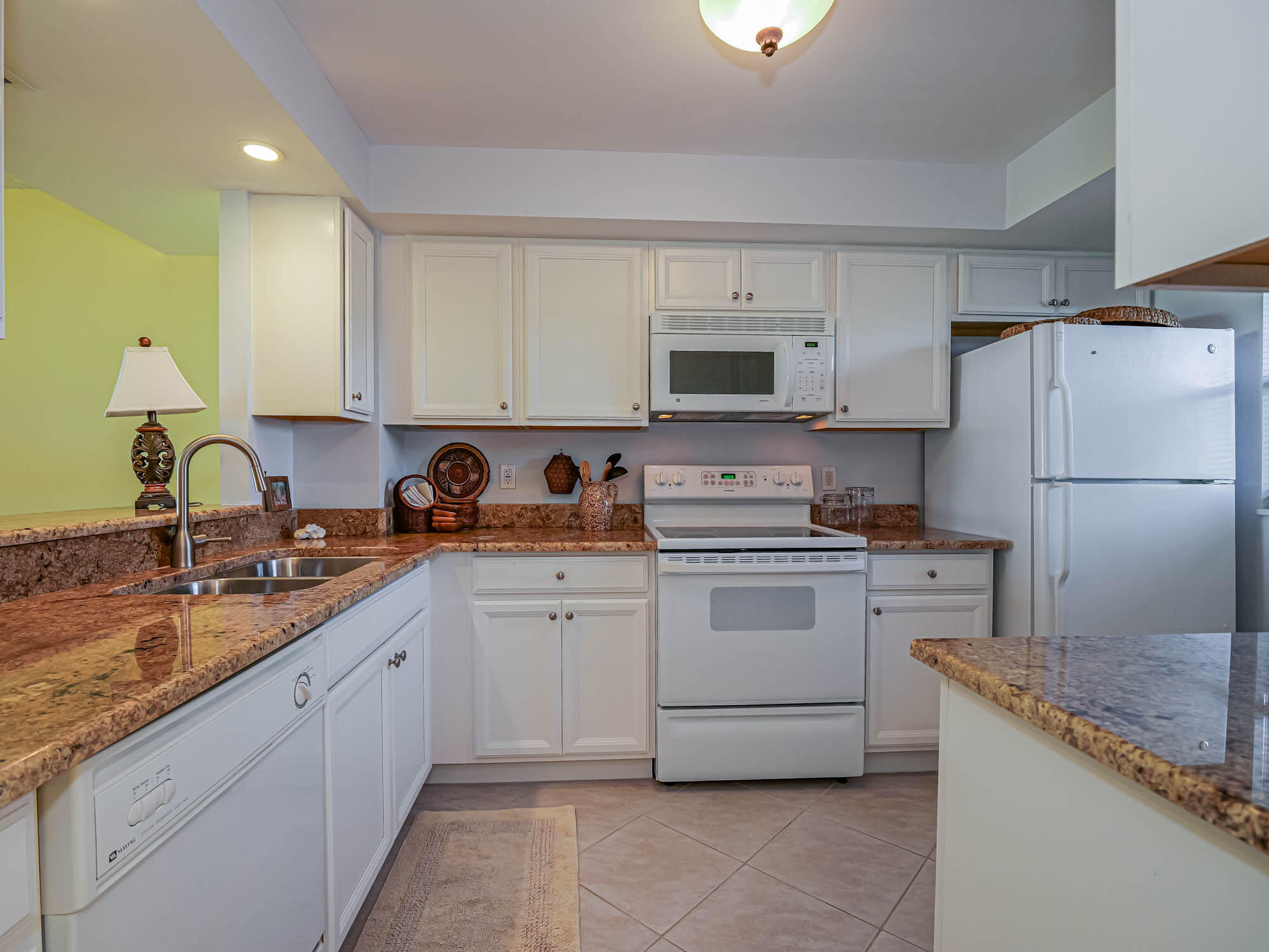 3200 N Highway A1a 104 Property Photo 9