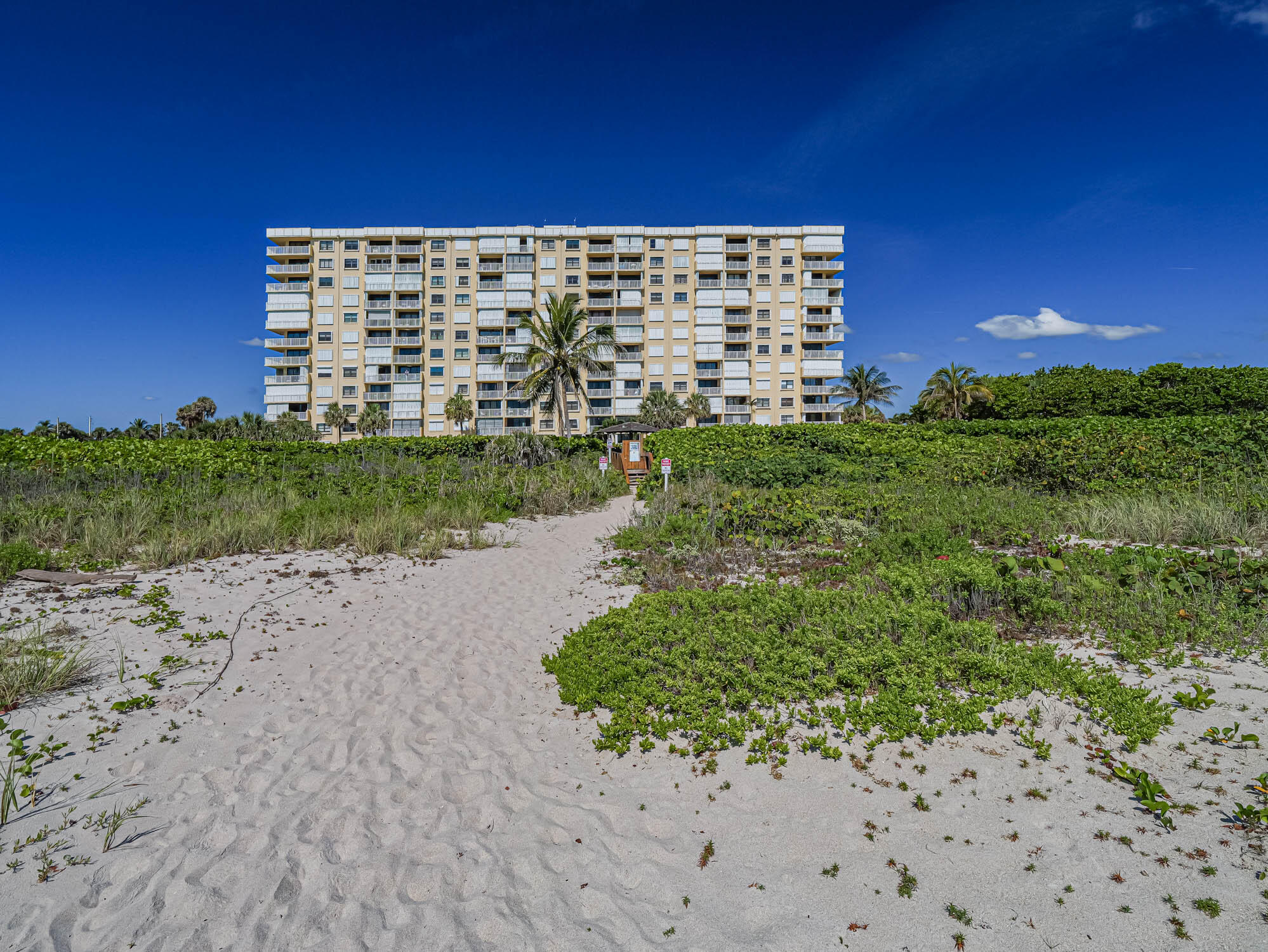 3200 N Highway A1a 104 Property Photo 42