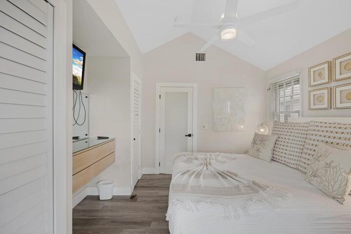 5092 Sunset Village Drive Property Photo 31