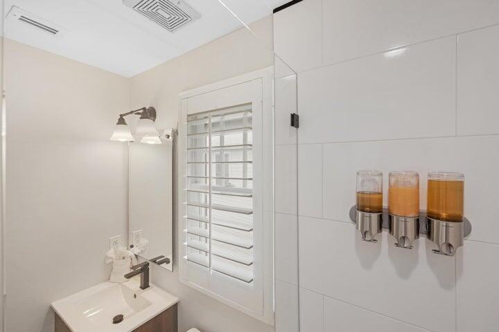 5092 Sunset Village Drive Property Photo 41