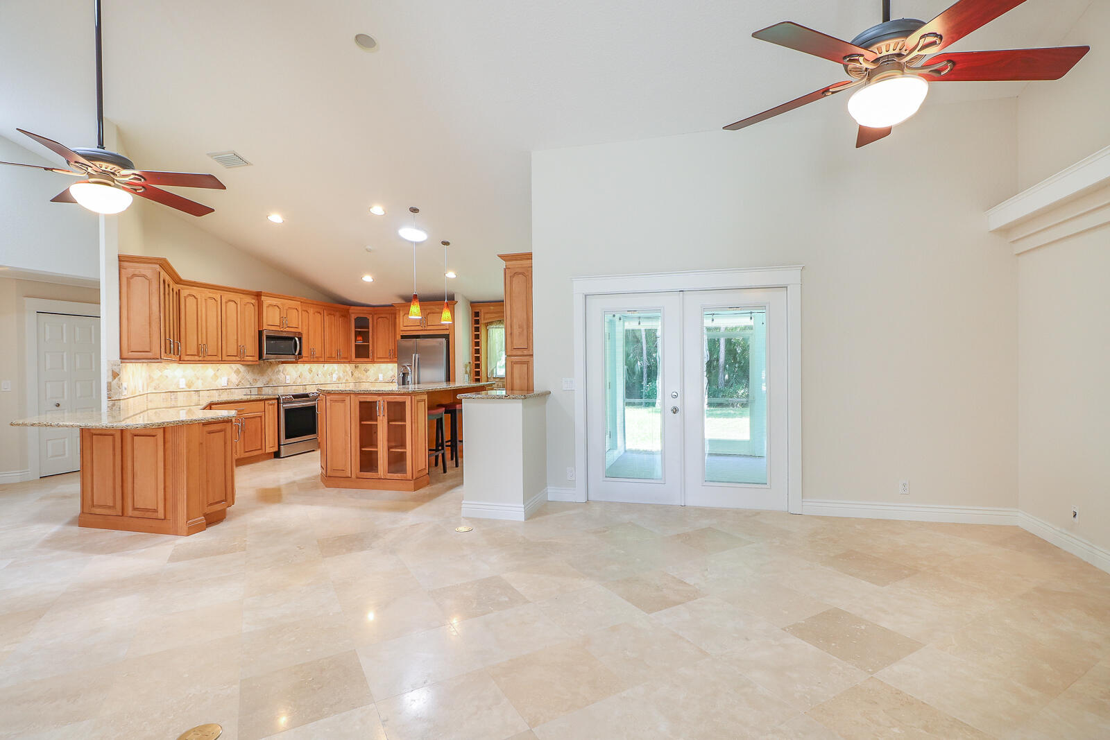 15386 83rd Way N Property Photo 10
