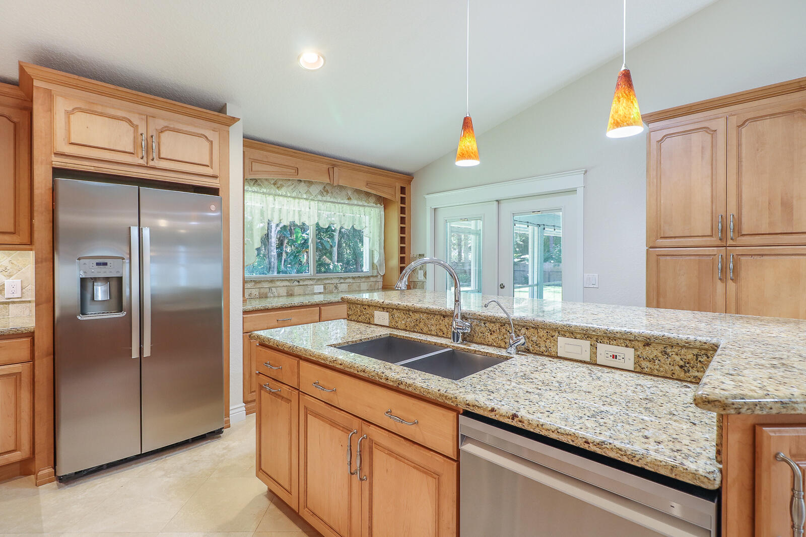 15386 83rd Way N Property Photo 13