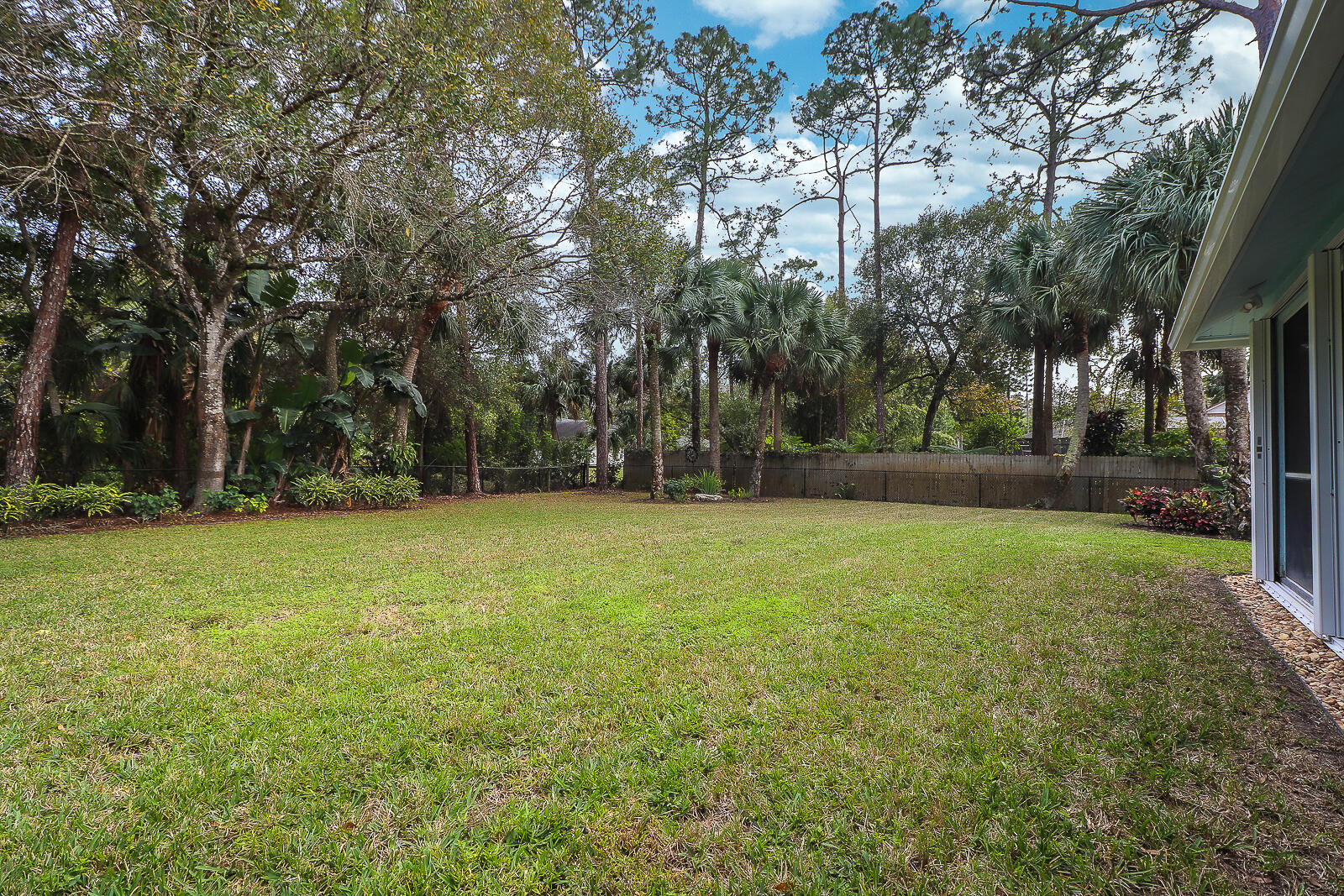 15386 83rd Way N Property Photo 38