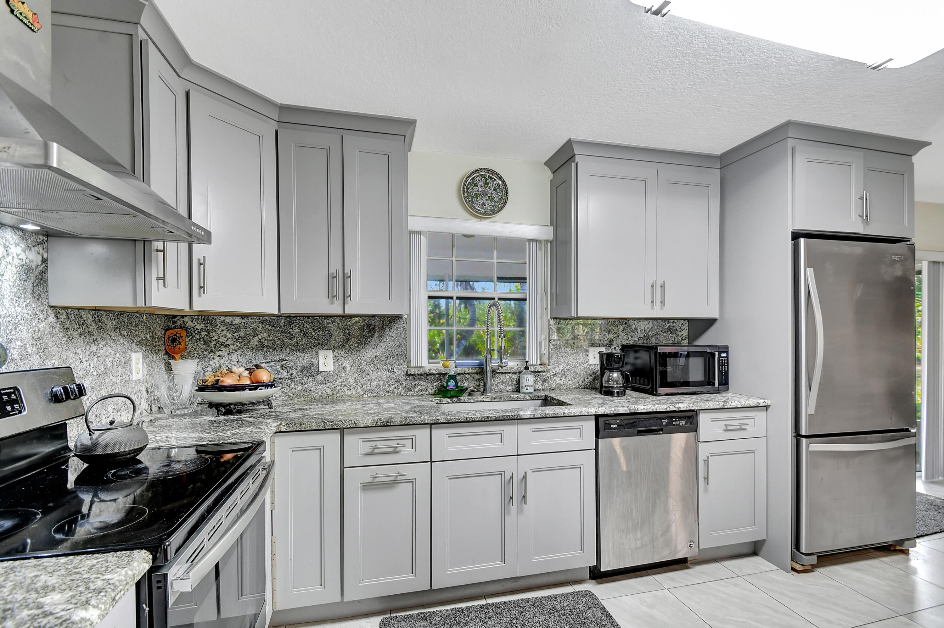 3446 Cabbage Palm Way Property Photo 12